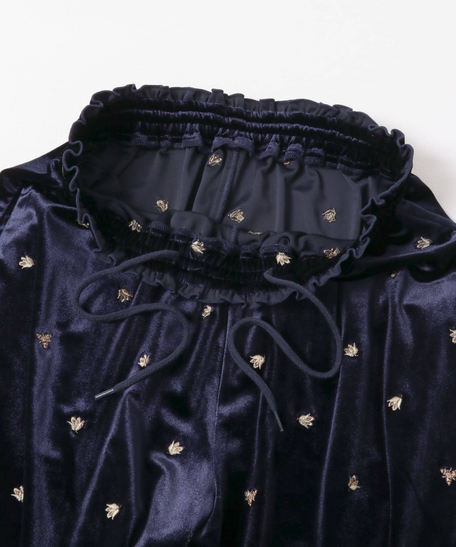 ベロアイージーパンツ NAVY刺繍 one