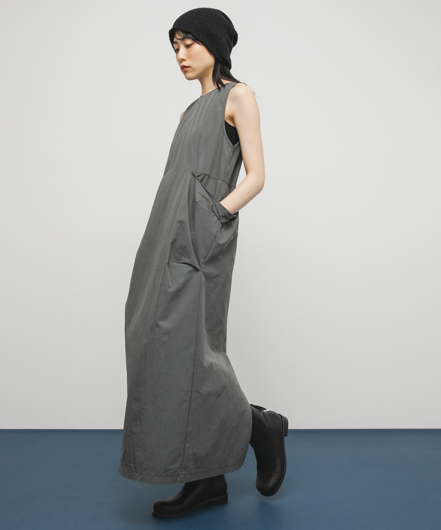 ポケットディティールコクーンワンピース(one CHARCOAL): ワンピース