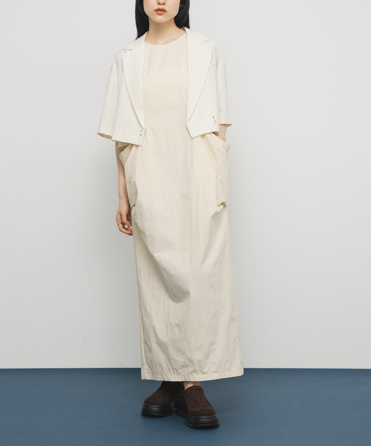 ポケットディティールコクーンワンピース