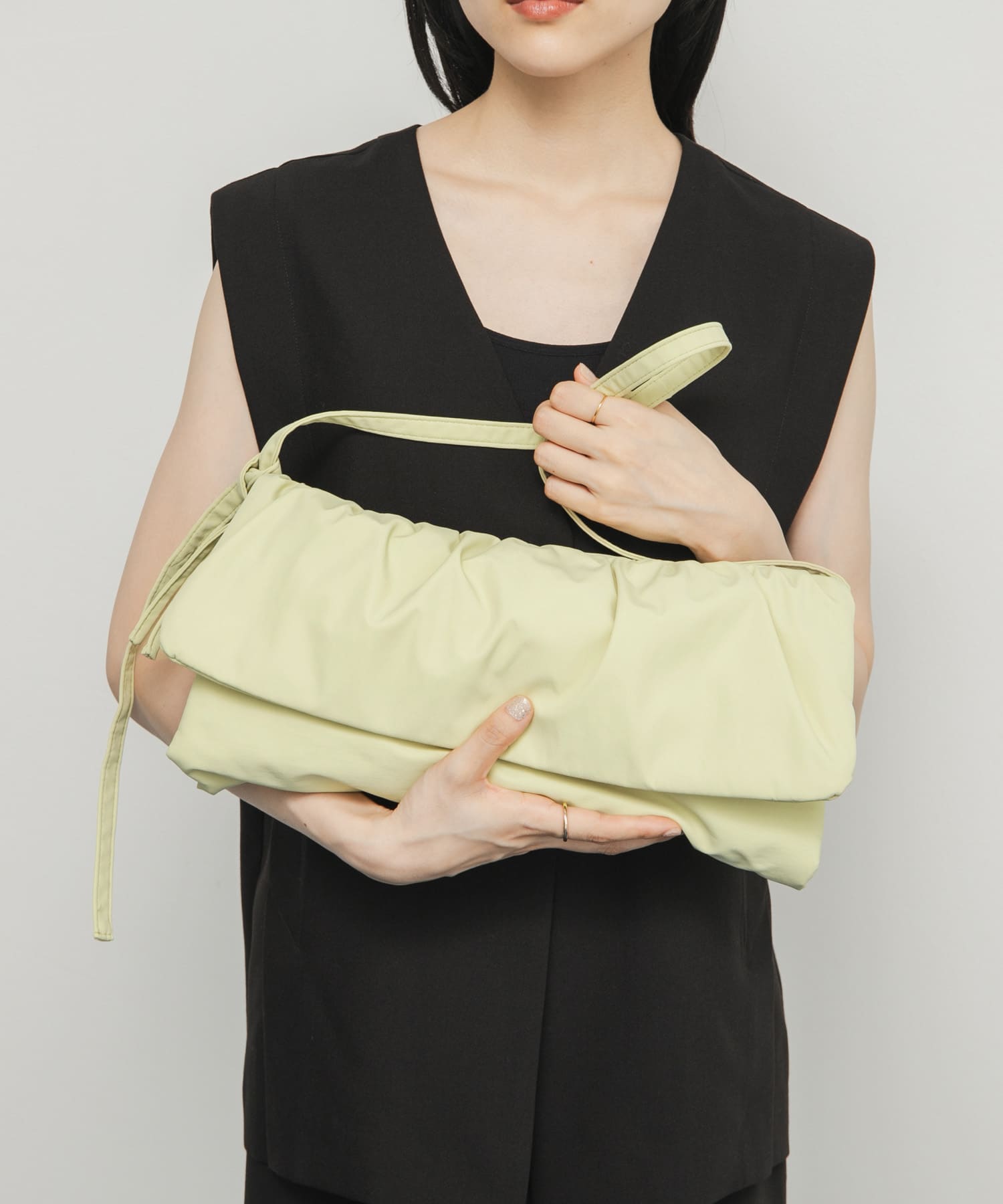 ナイロンギャザーフラップBAG PISTACHIO one