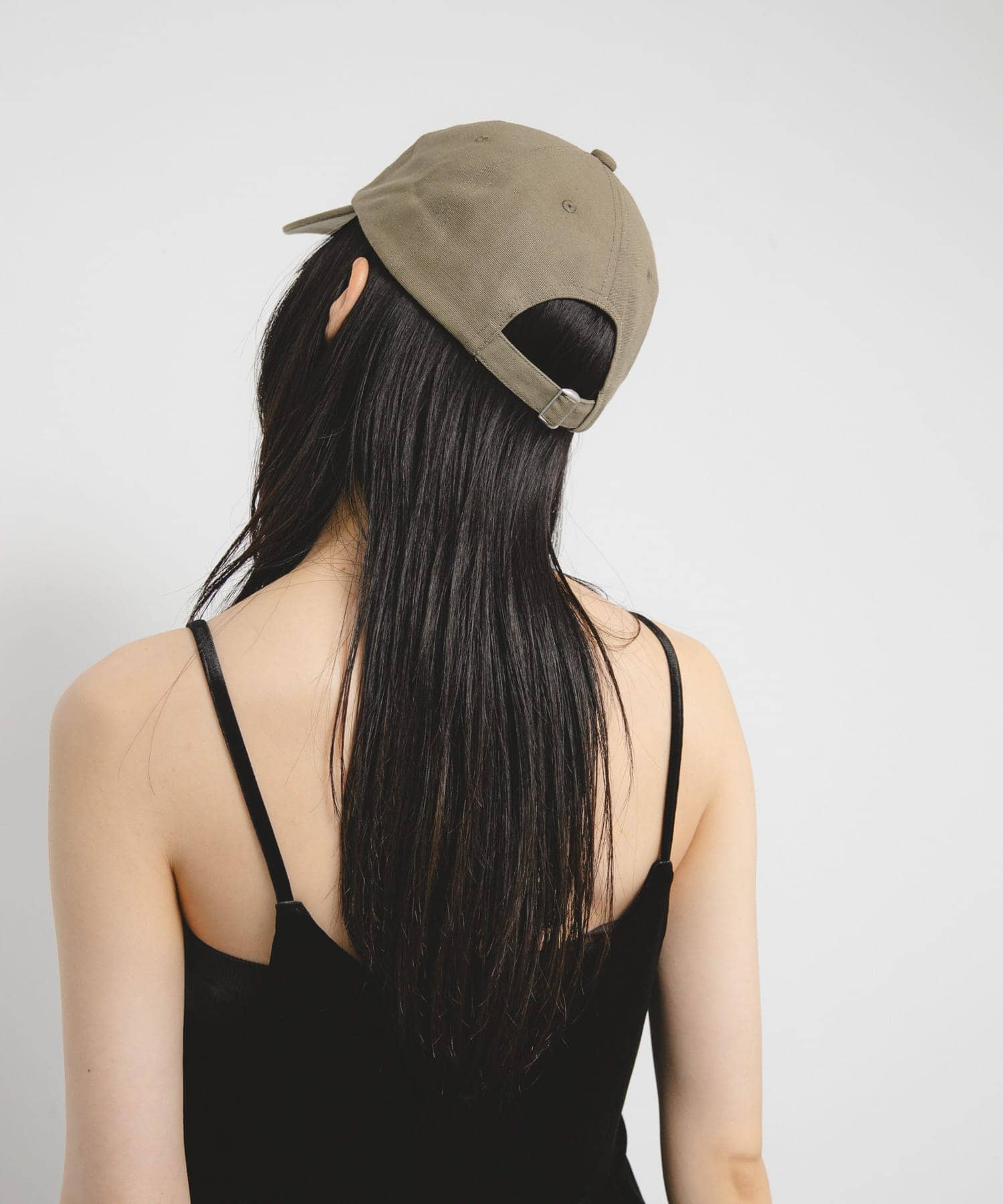 バイカラーエンブロイダリーCAP MOSS GREEN one