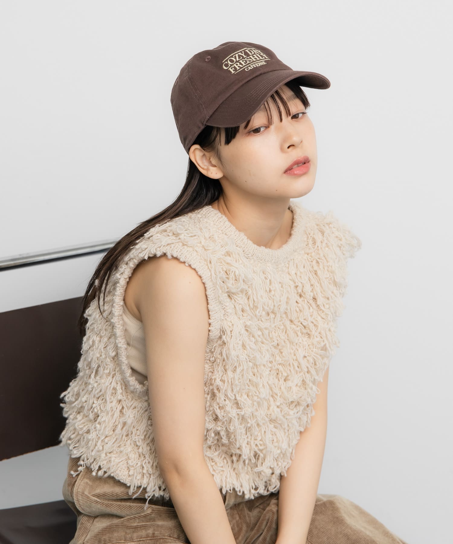 カフェロゴエンブロイダリーCAP BROWN one