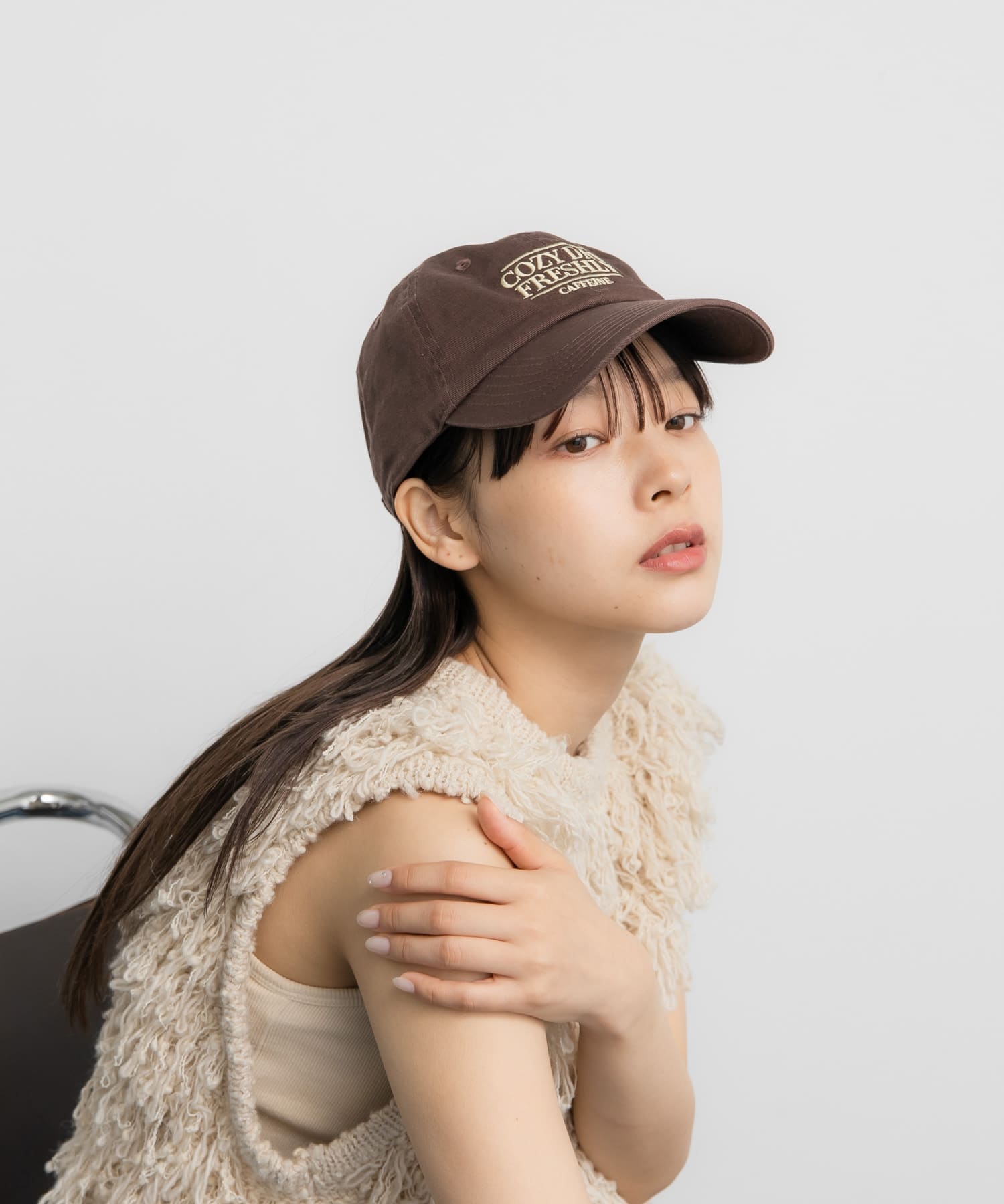 カフェロゴエンブロイダリーCAP BROWN one