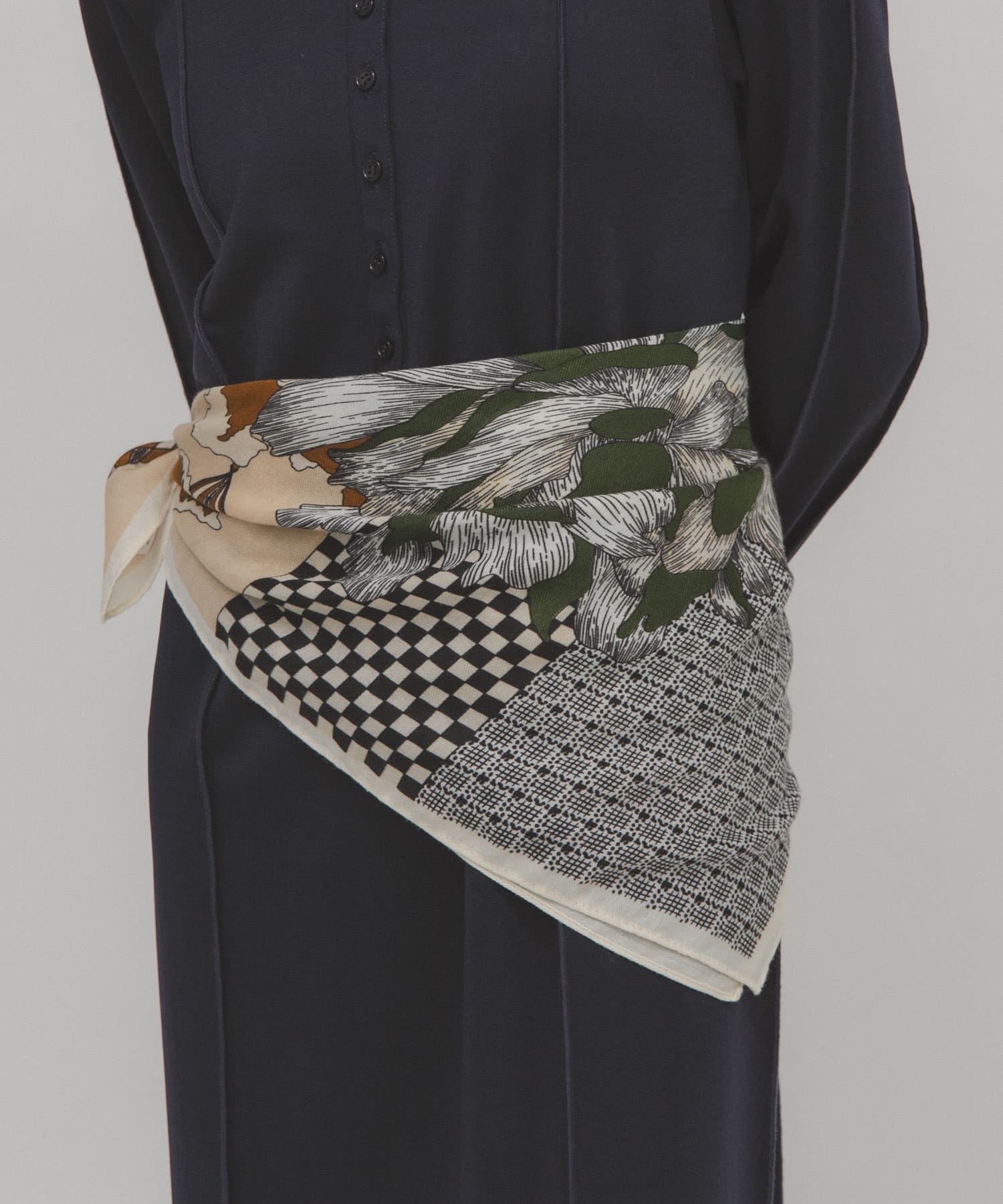 フラワーデザインビッグスカーフ