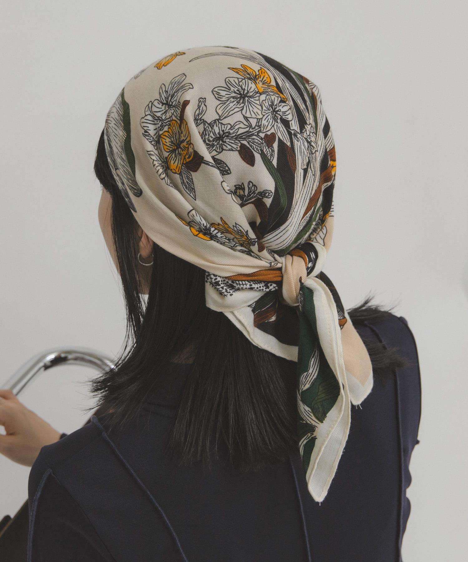 フラワーデザインビッグスカーフ GREEN one