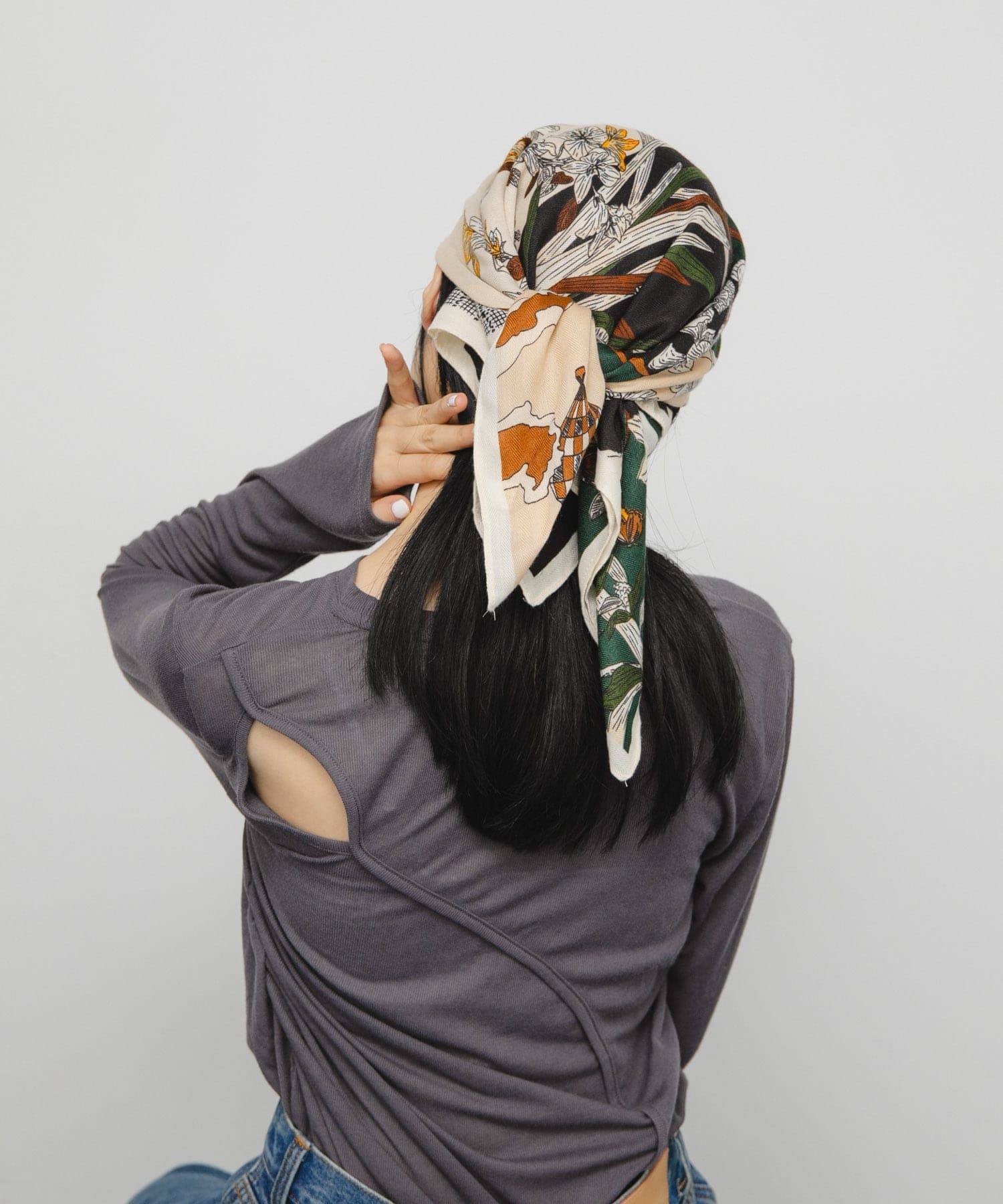 フラワーデザインビッグスカーフ GREEN one