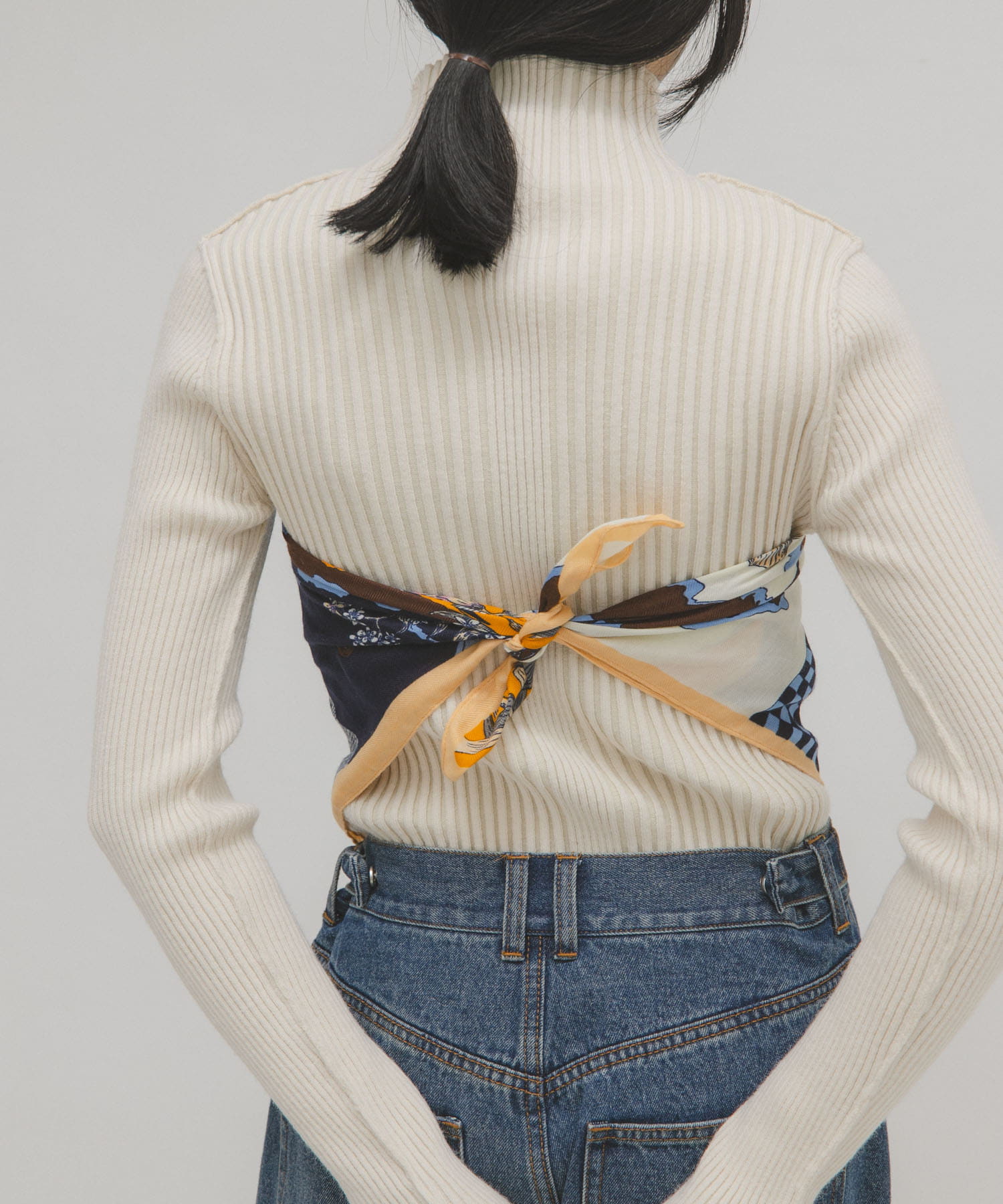 フラワーデザインビッグスカーフ ORANGE one