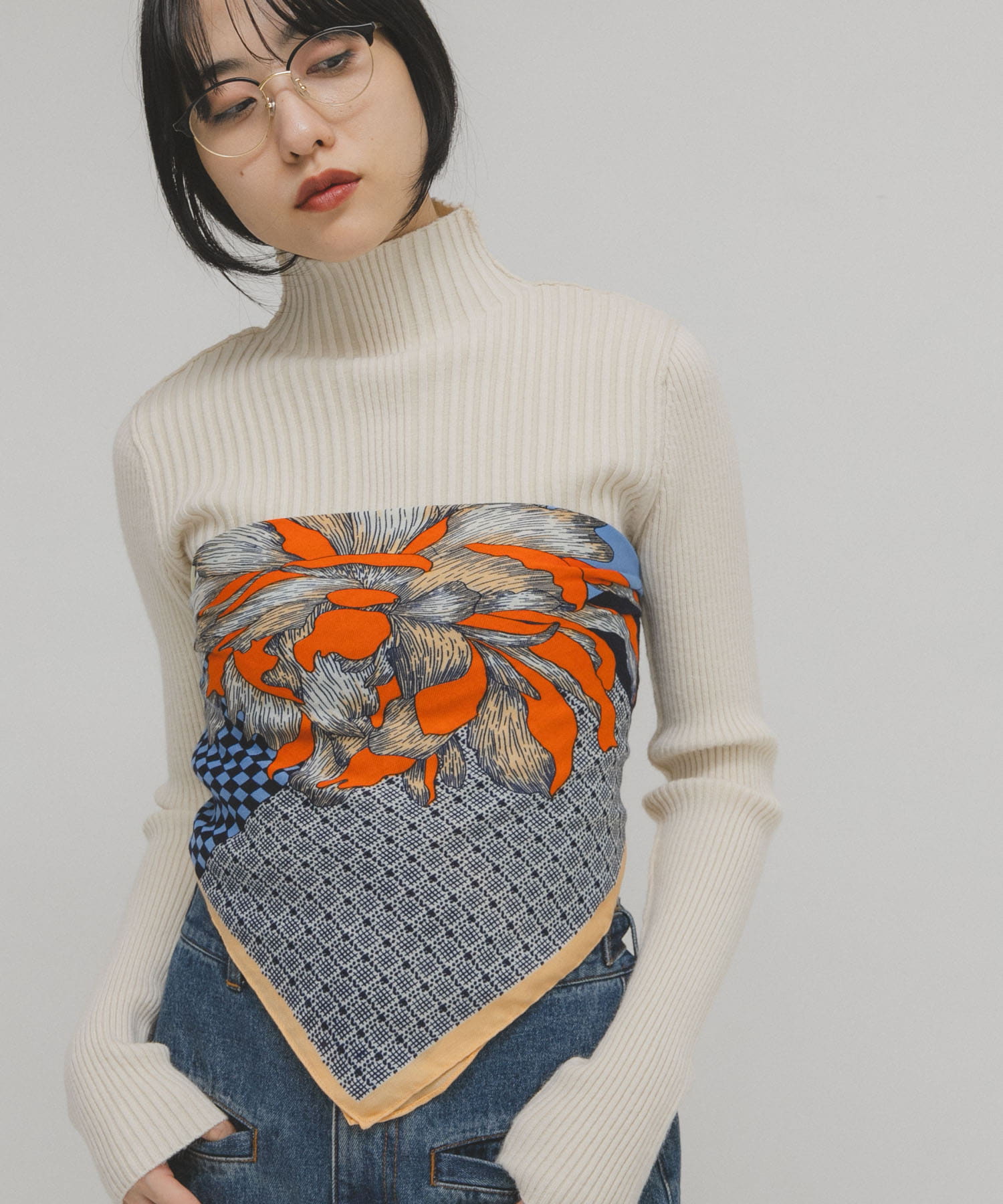 フラワーデザインビッグスカーフ ORANGE one