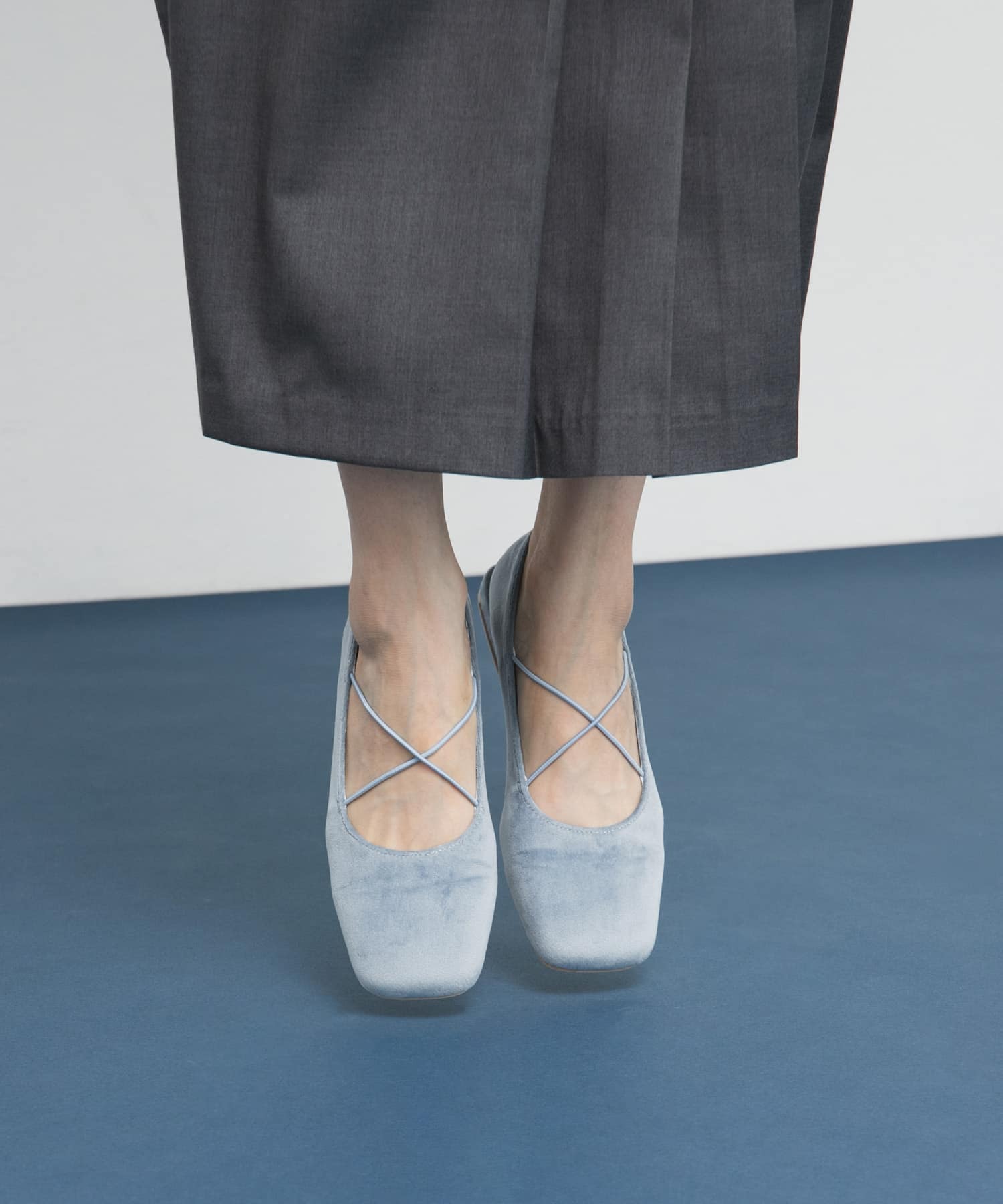 クロスナローバレエシューズ