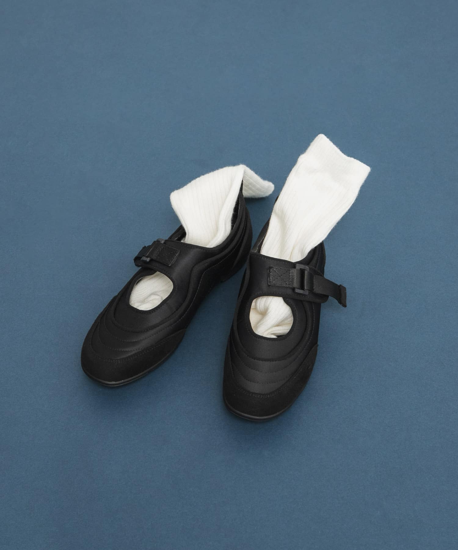 抗菌防臭メリージェーンスニーカー