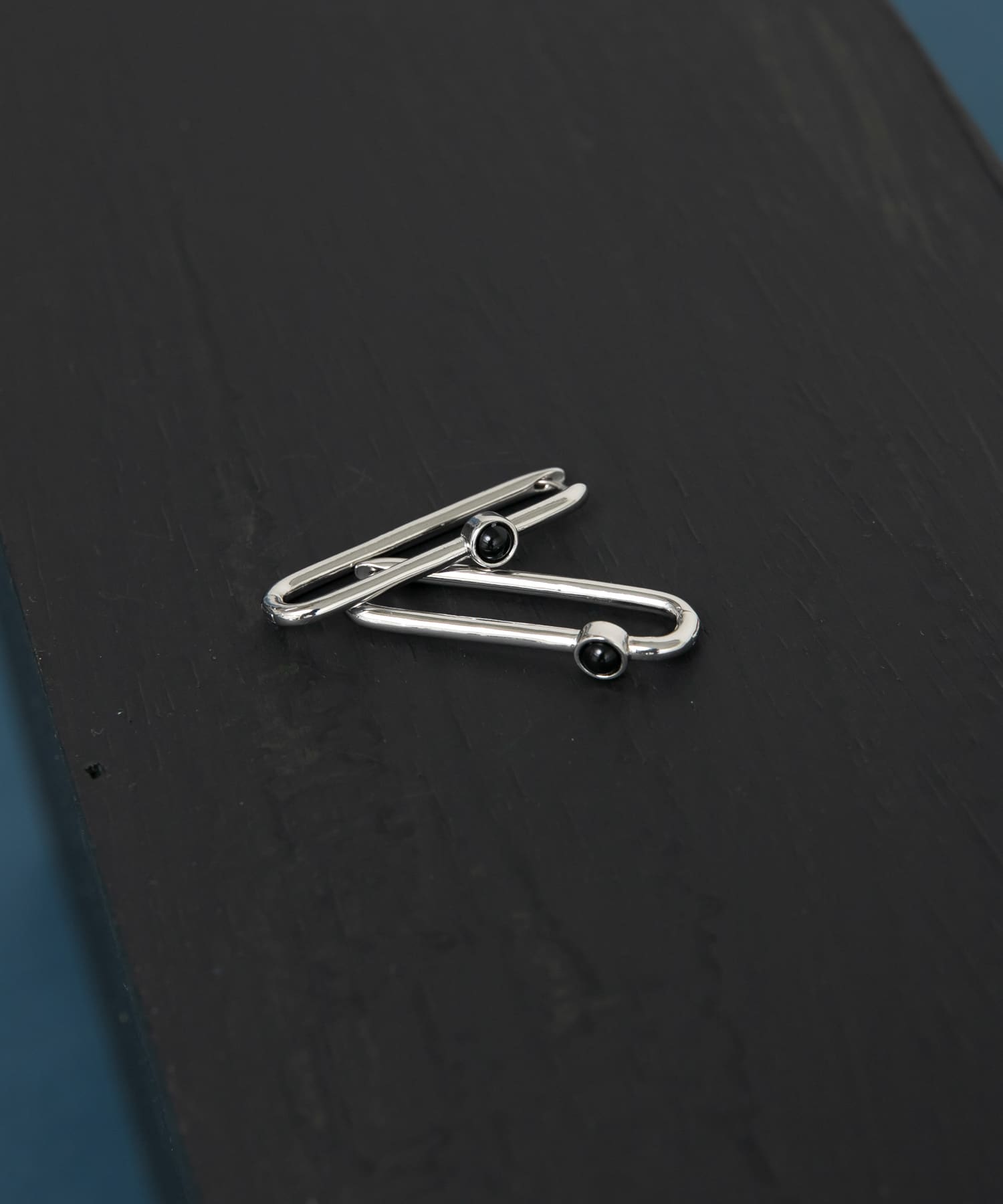 オーバルピアス SILVER one