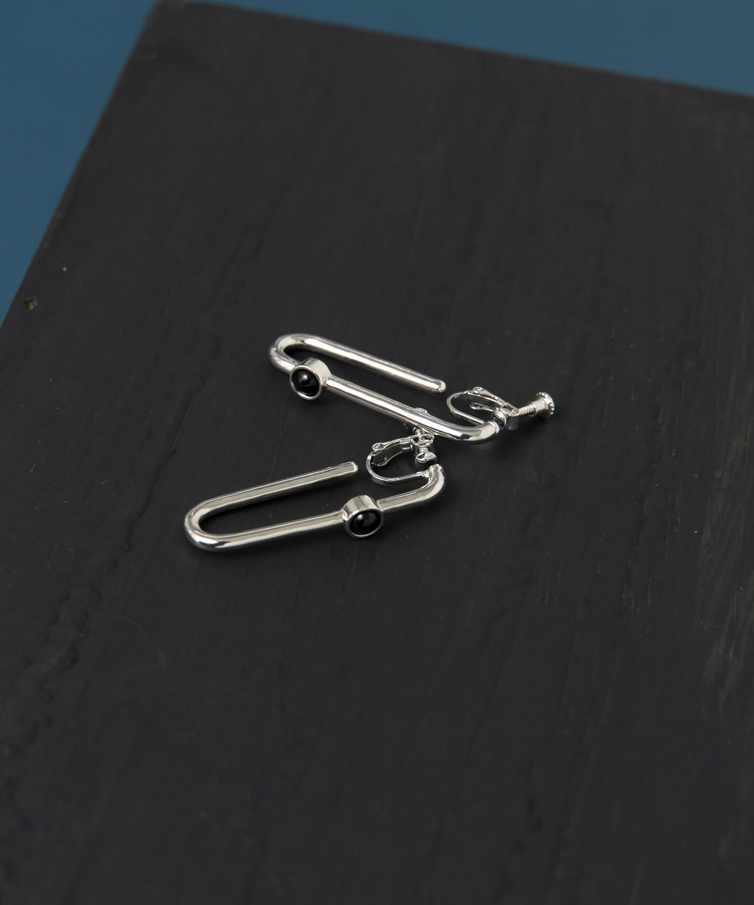 オーバルイヤリング SILVER one