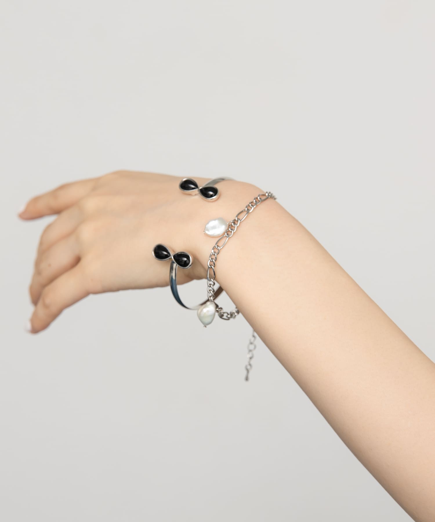 VIBECA&Co バングル バングルコンビブレスレット(one SILVER): アクセサリー｜URBAN