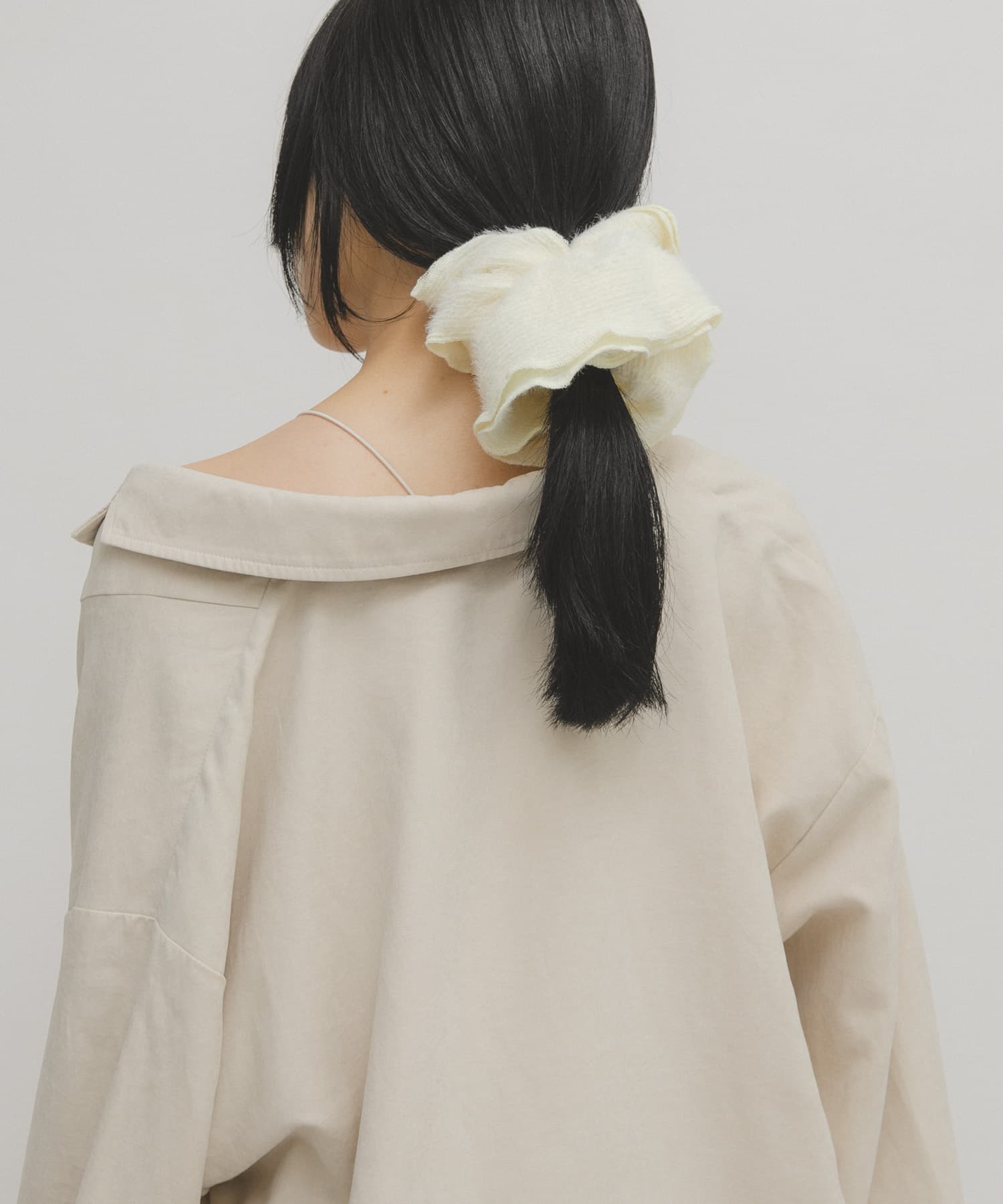 ダブルフェザーシュシュ CREAM one