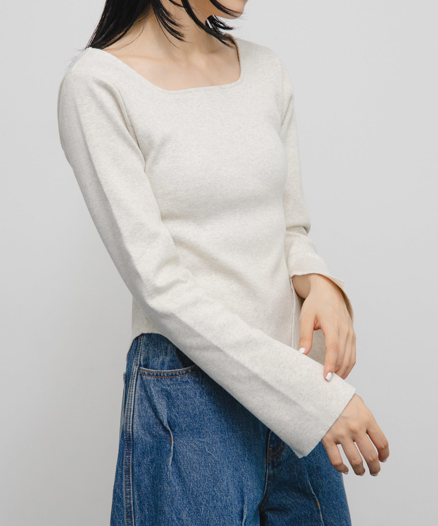 バックオープンカップ付ロンTEE(one IVORY): トップス｜URBAN RESEARCH