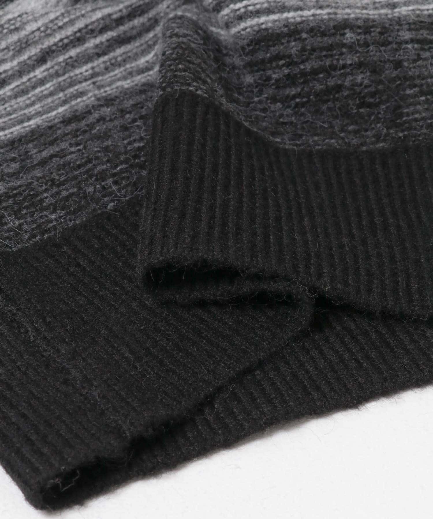 BLACK MIX
