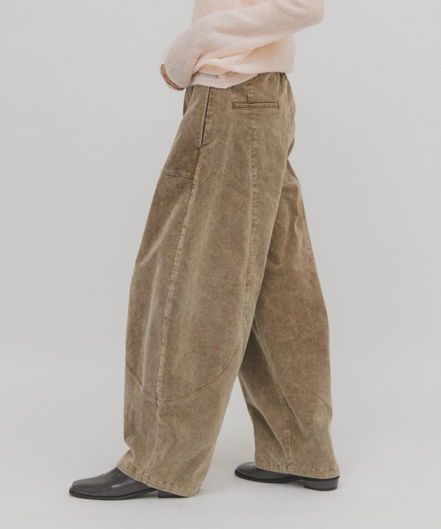 身長：160cm サイズ：36