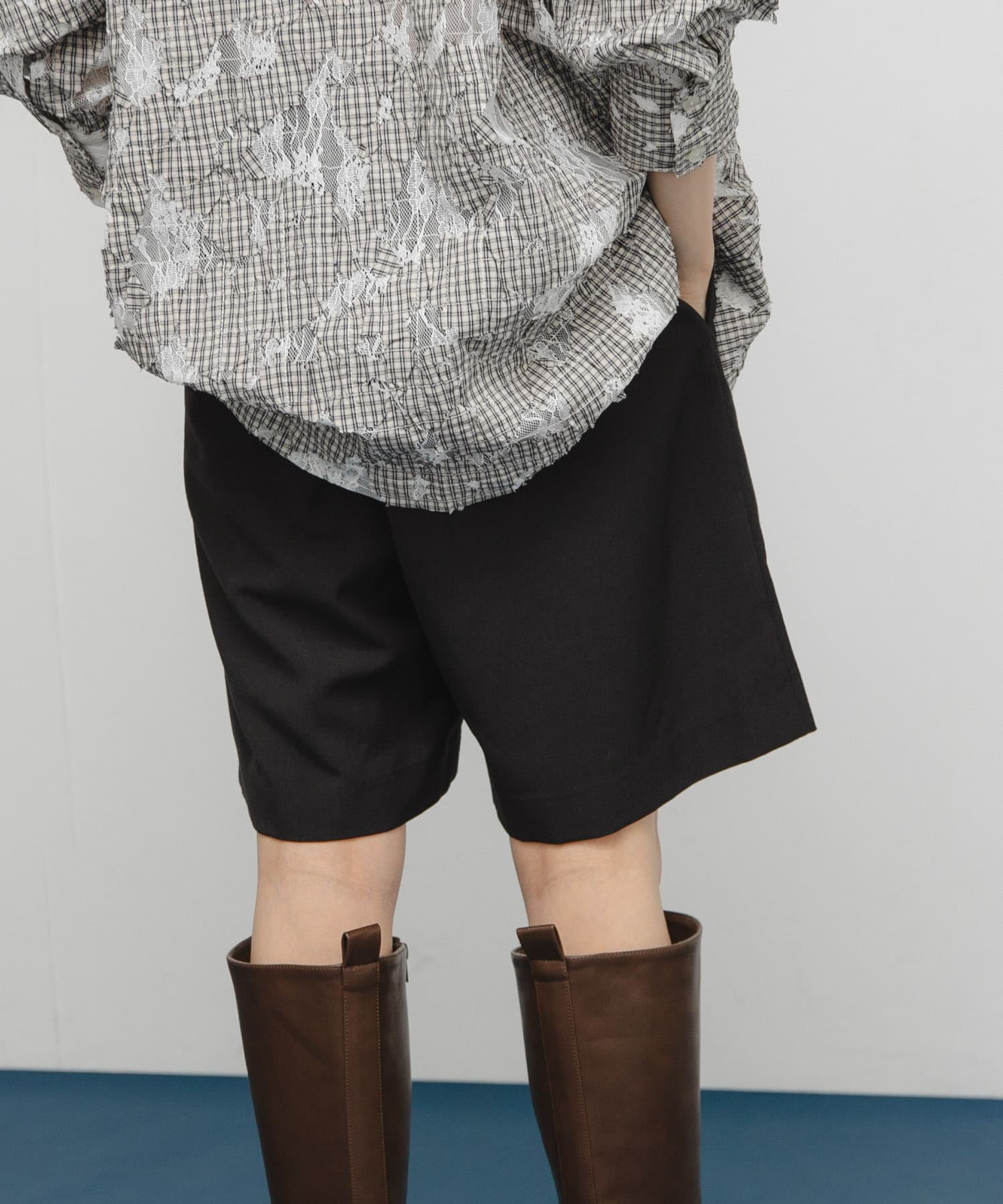 フロントステッチショートパンツ