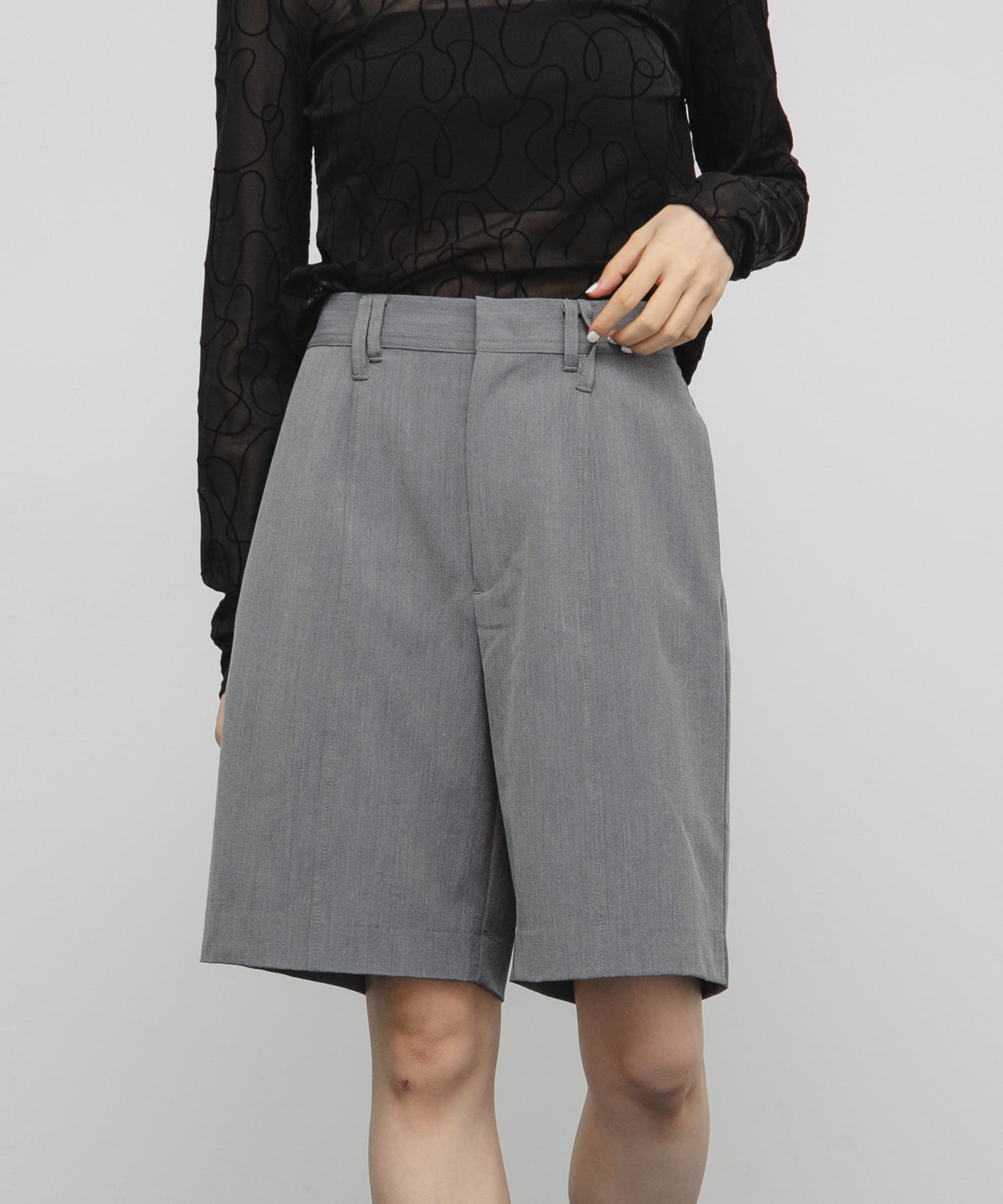 フロントステッチショートパンツ