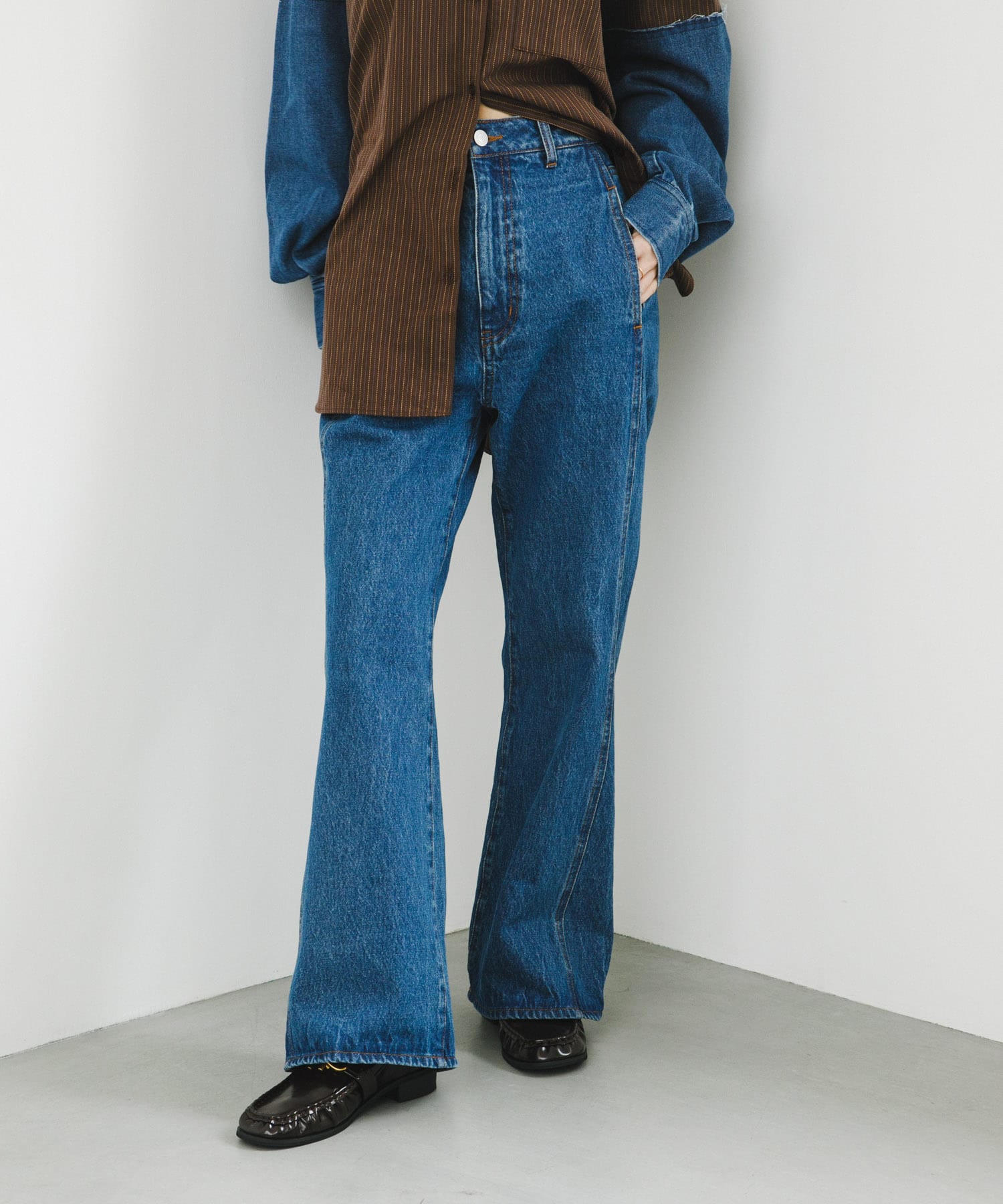 身長：162cm サイズ：36