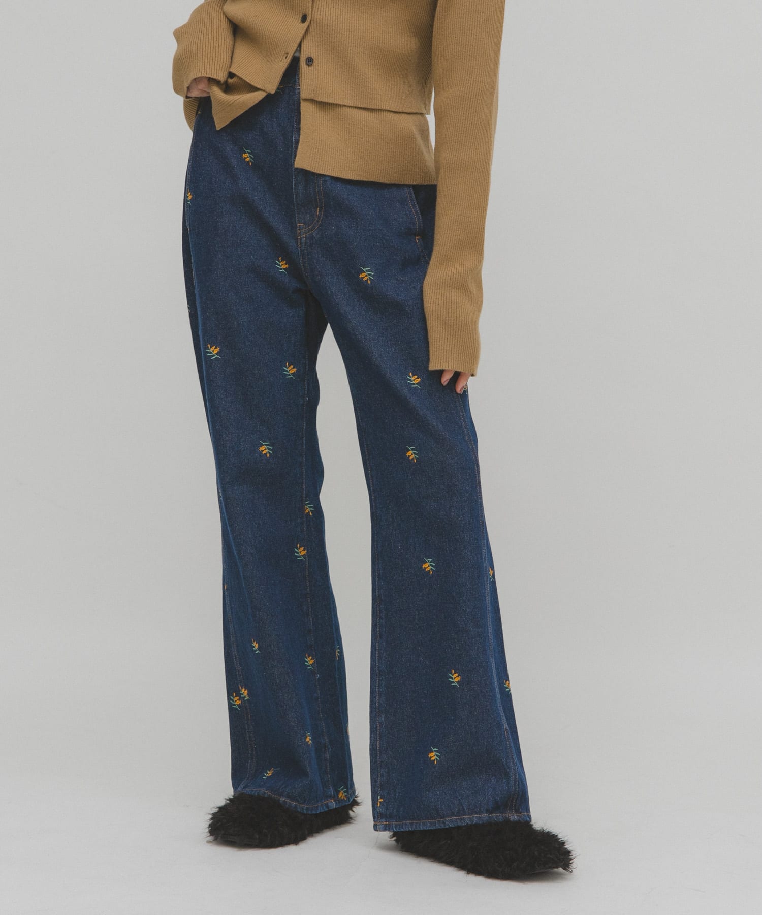 身長：160cm サイズ：36