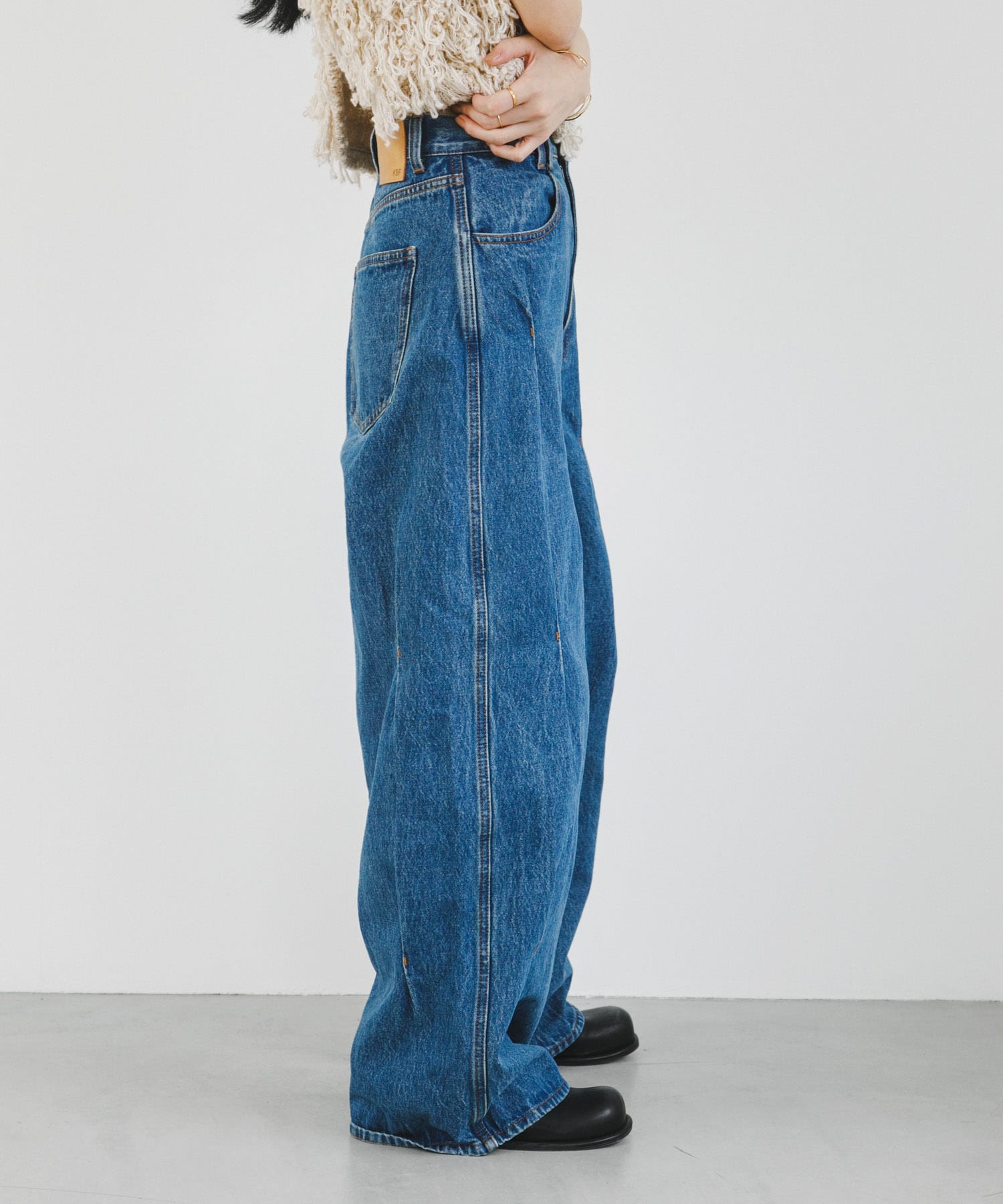 身長：162cm サイズ：36