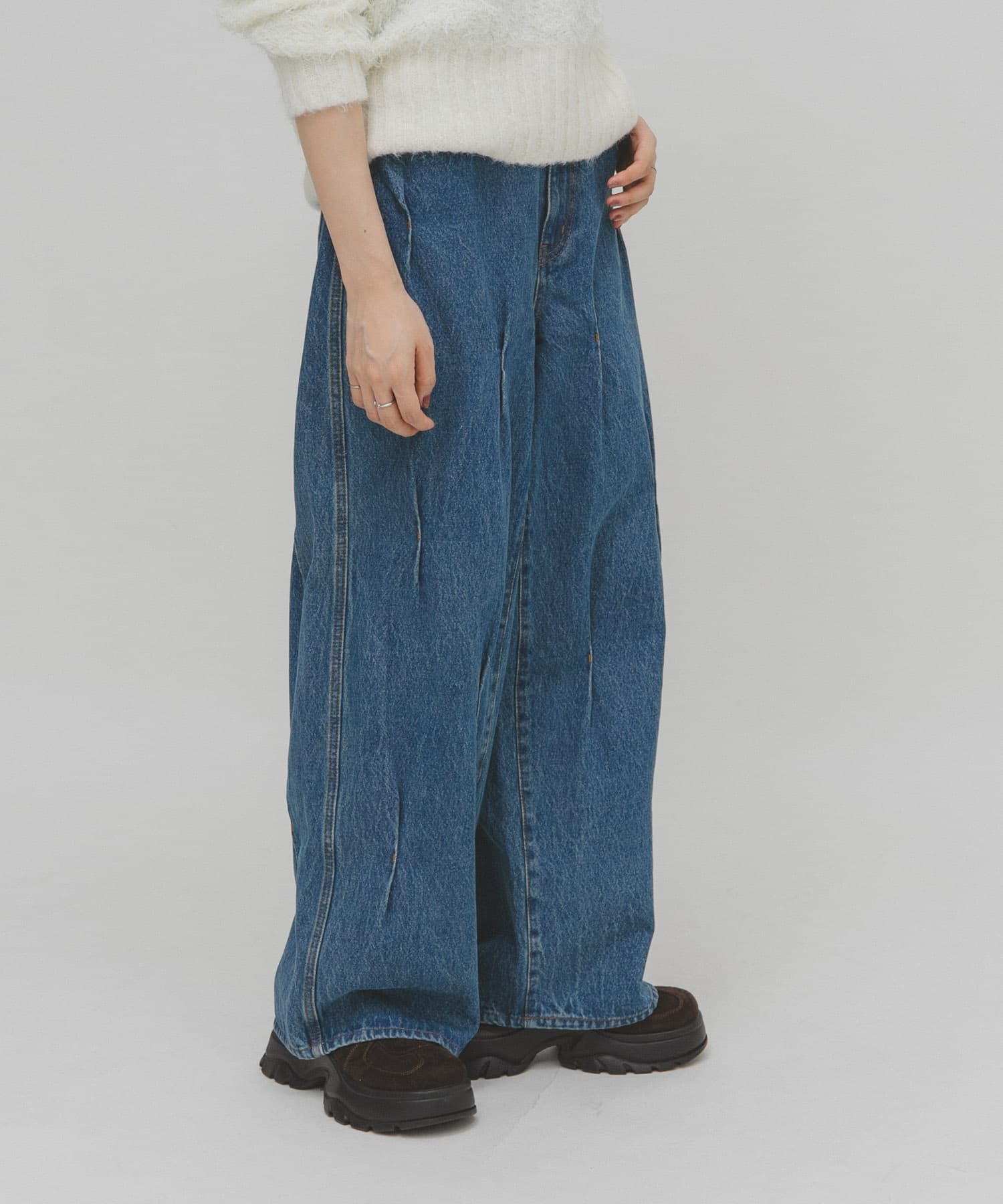 身長：160cm サイズ：36