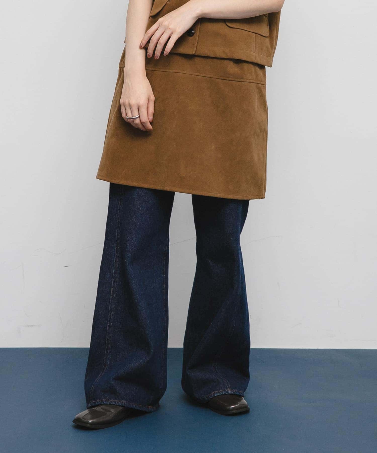 トラペーズミニスカート