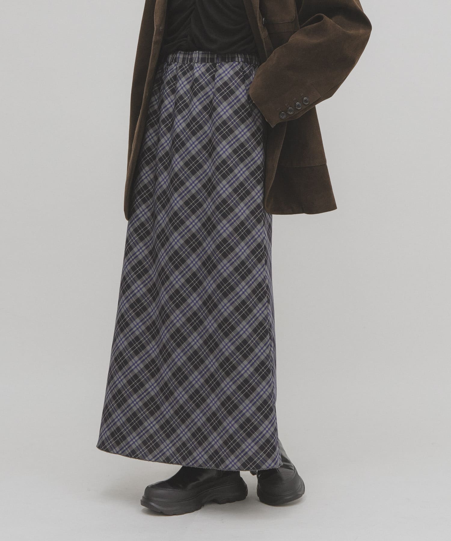 チェックナロースカート