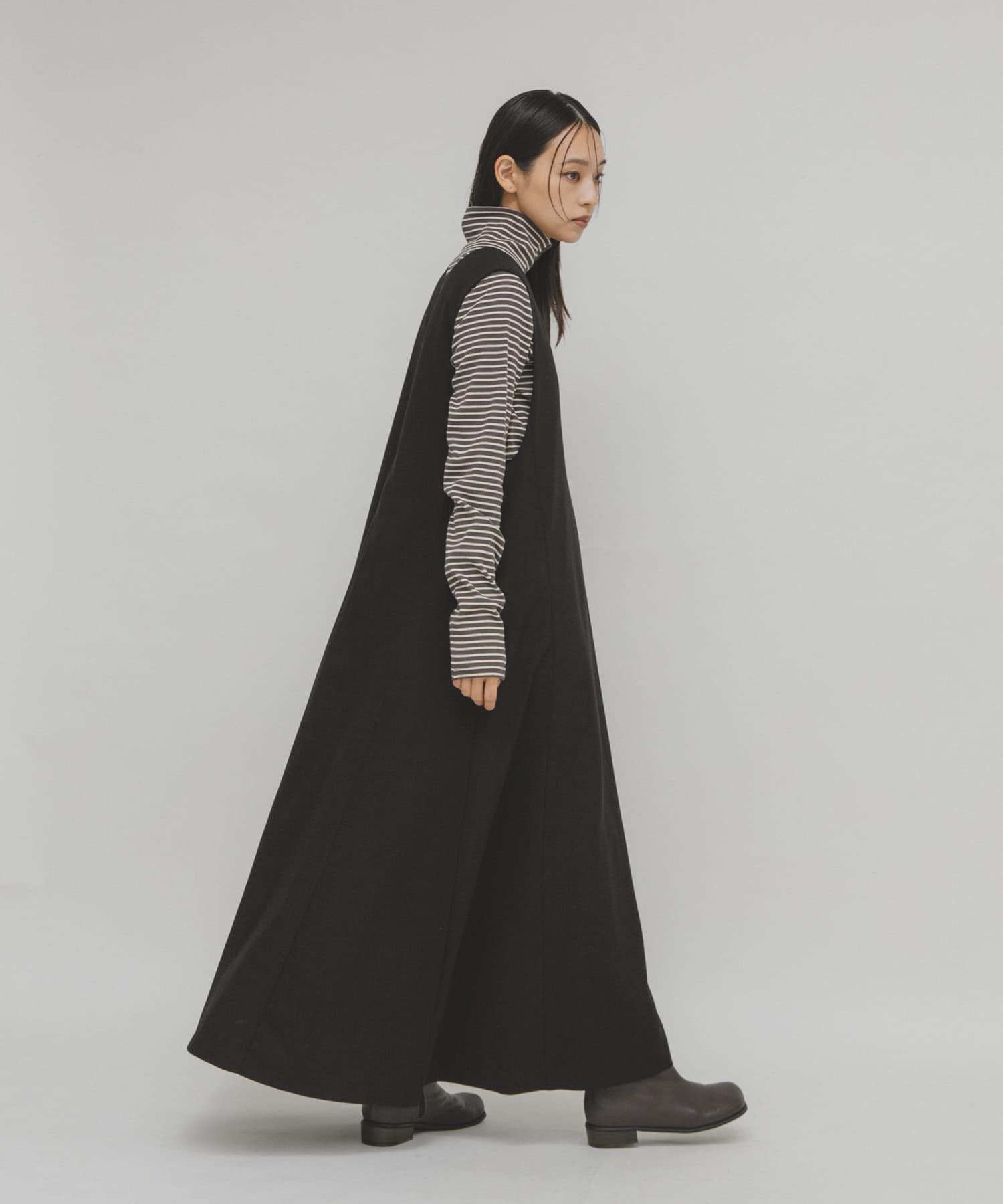 身長：163cm サイズ：38
