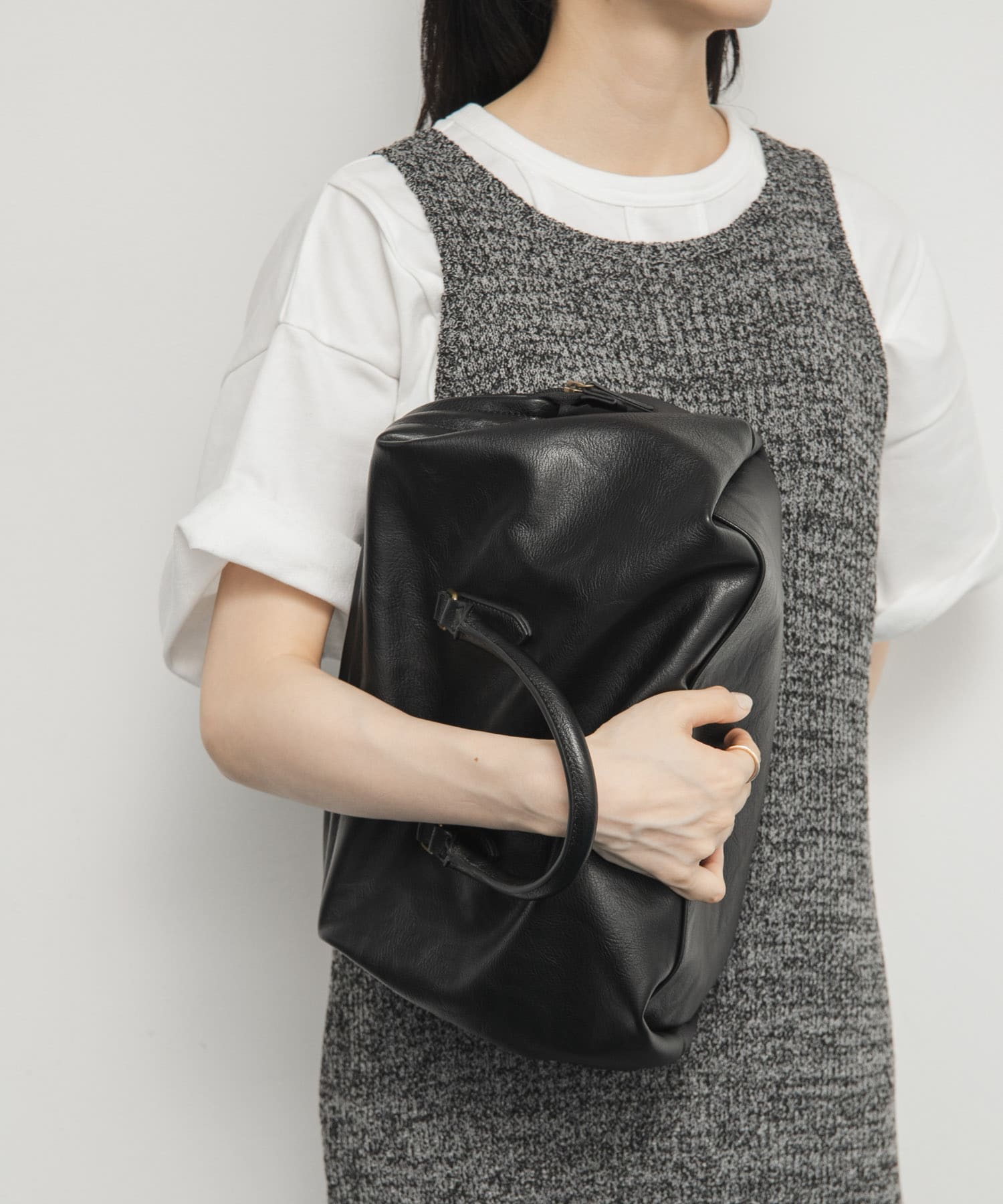 ガマグチボストンBAG BLACK one