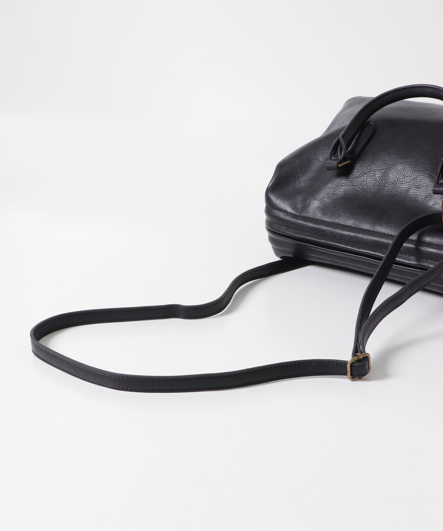 ガマグチボストンBAG BLACK one
