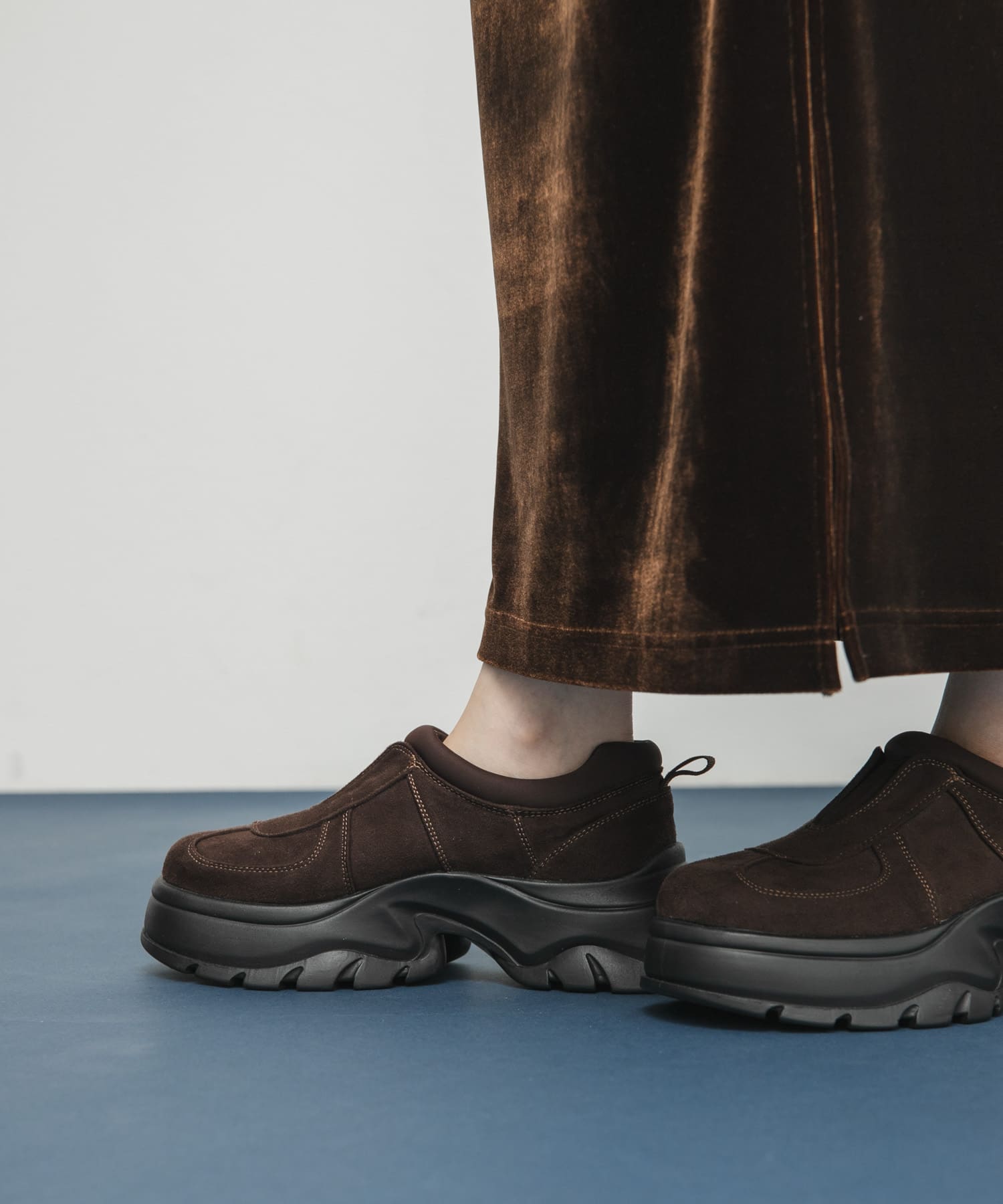 ステッチデザインスリッポン BROWN 36