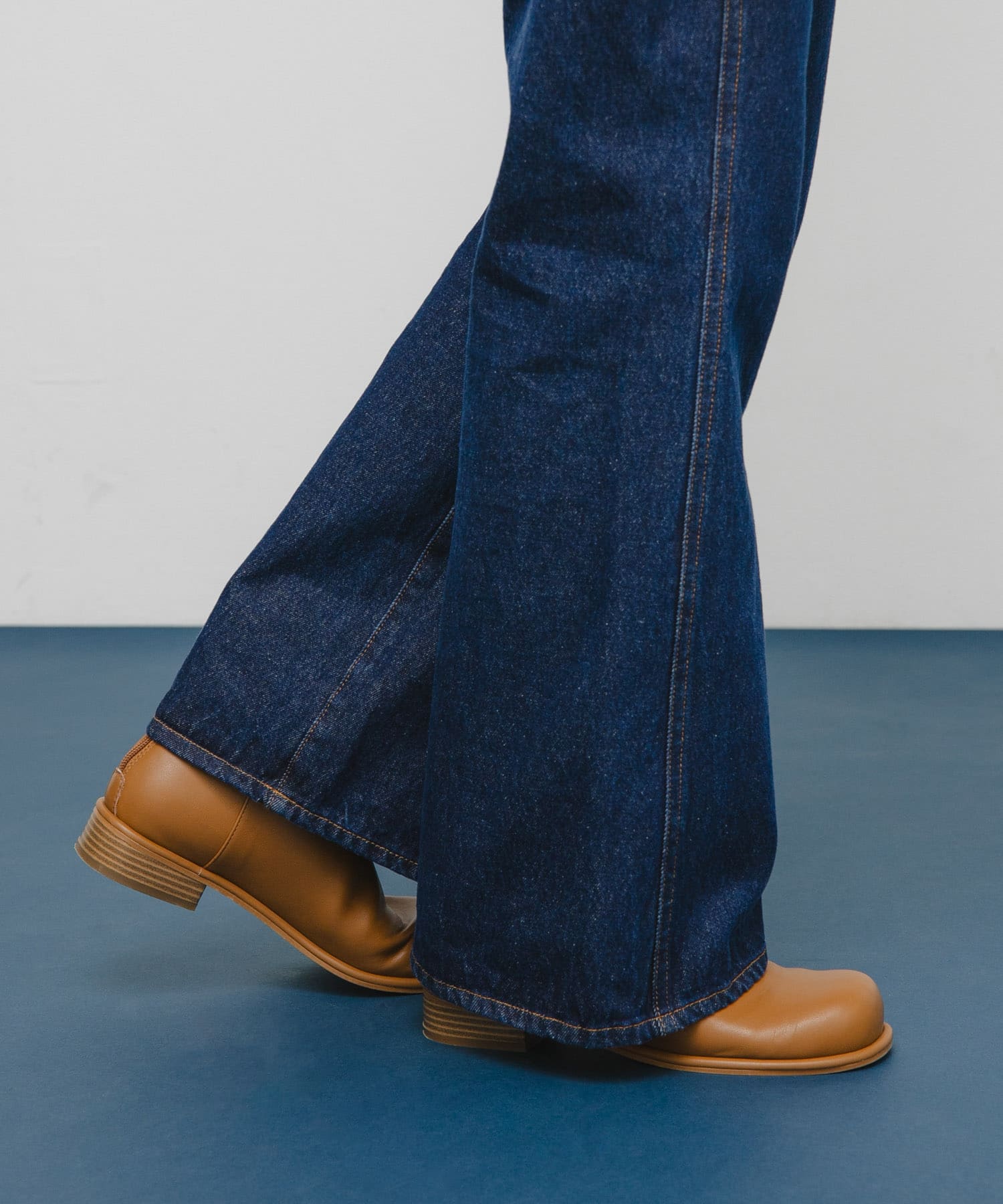 プランプトゥショートブーツ CARAMEL 36