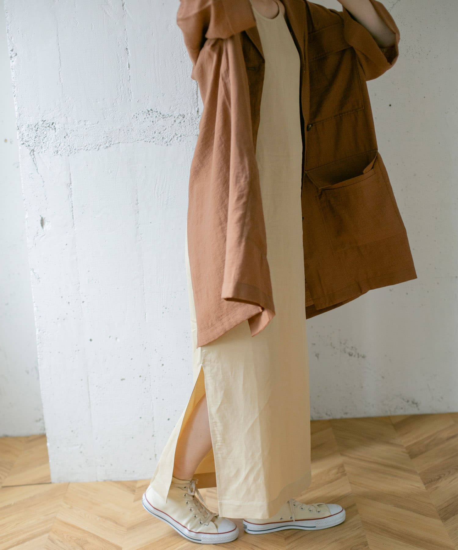 エプロンネックワンピース∴ BEIGE one