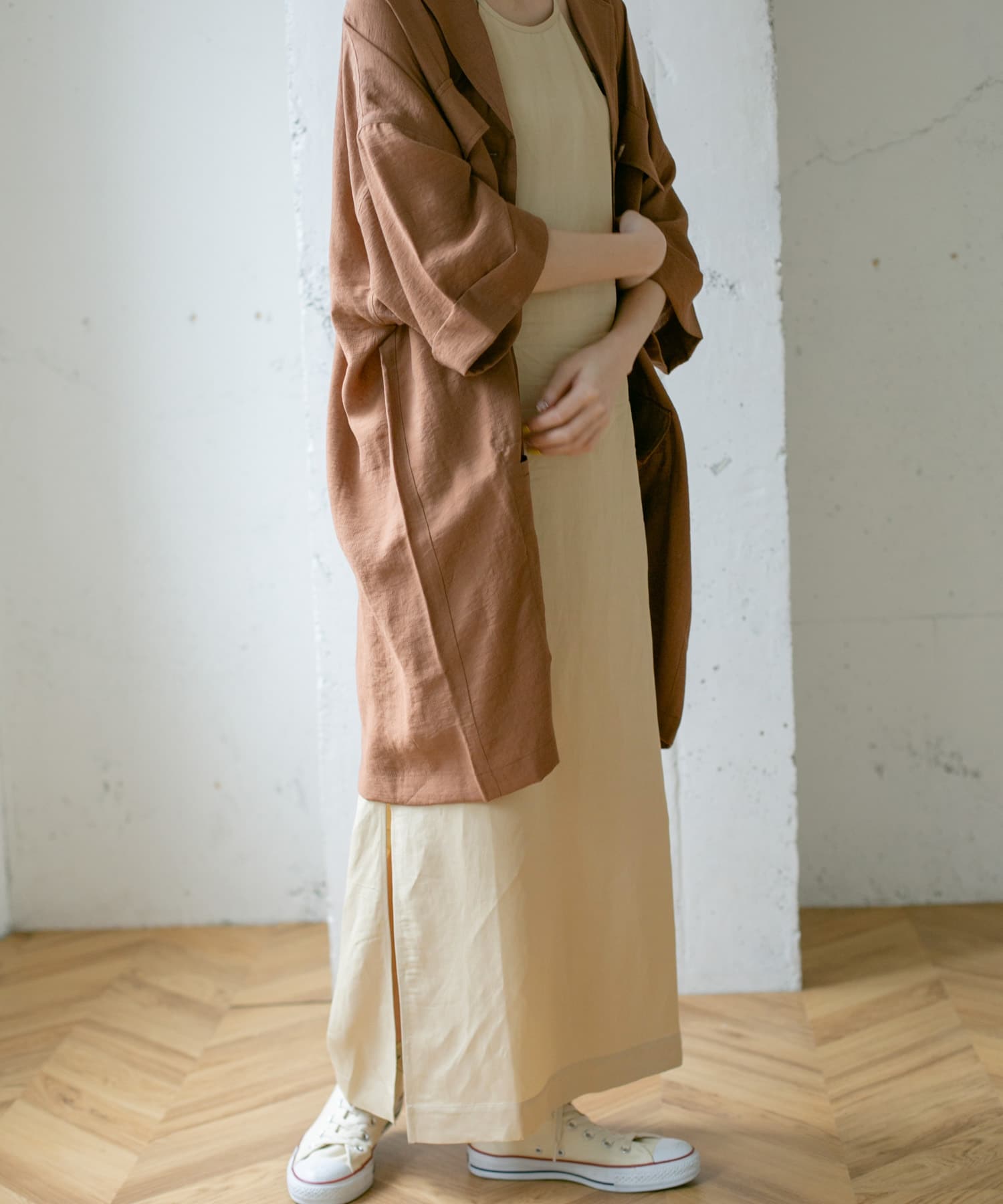 エプロンネックワンピース∴ BEIGE one