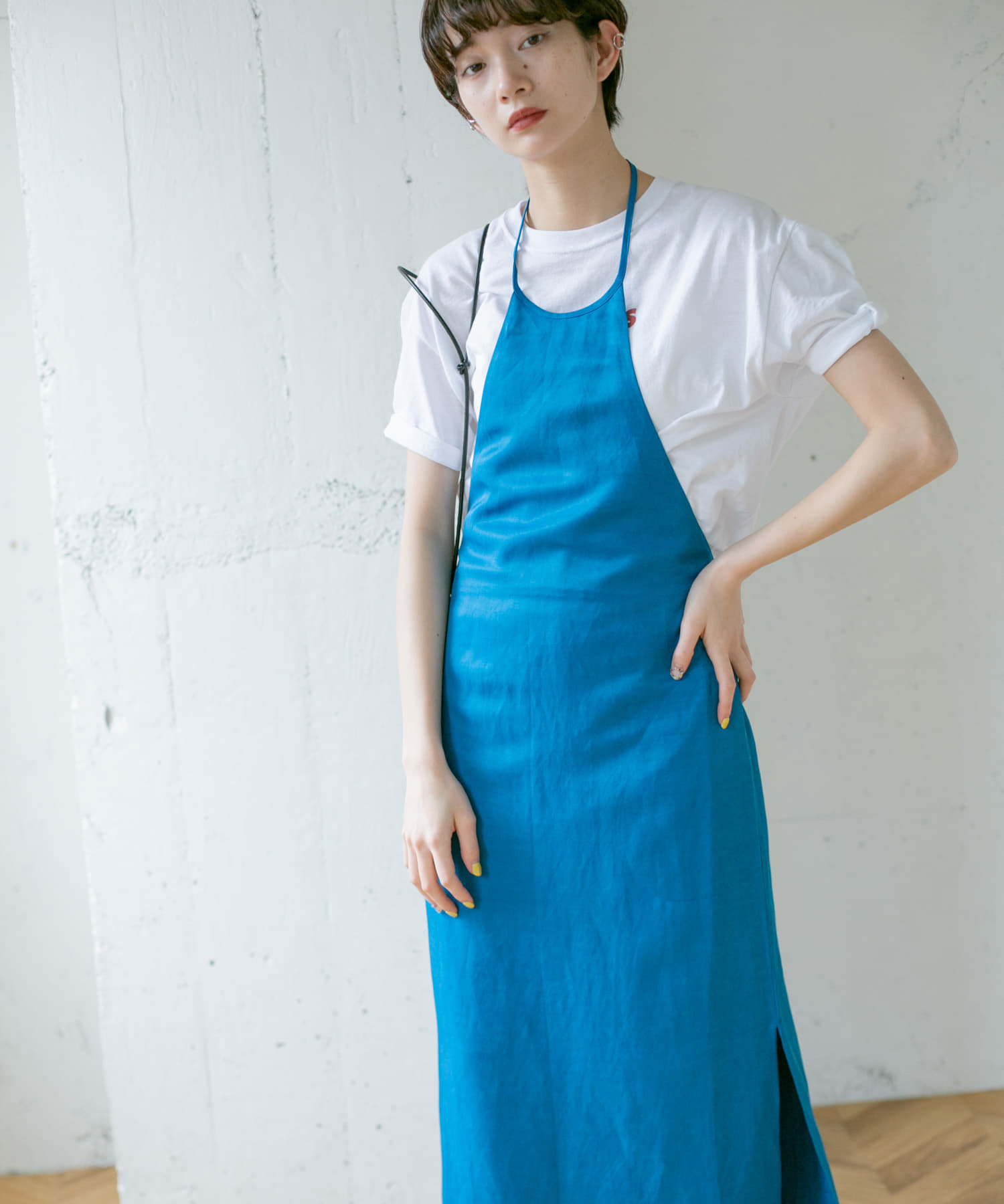 エプロンネックワンピース∴ BLUE one