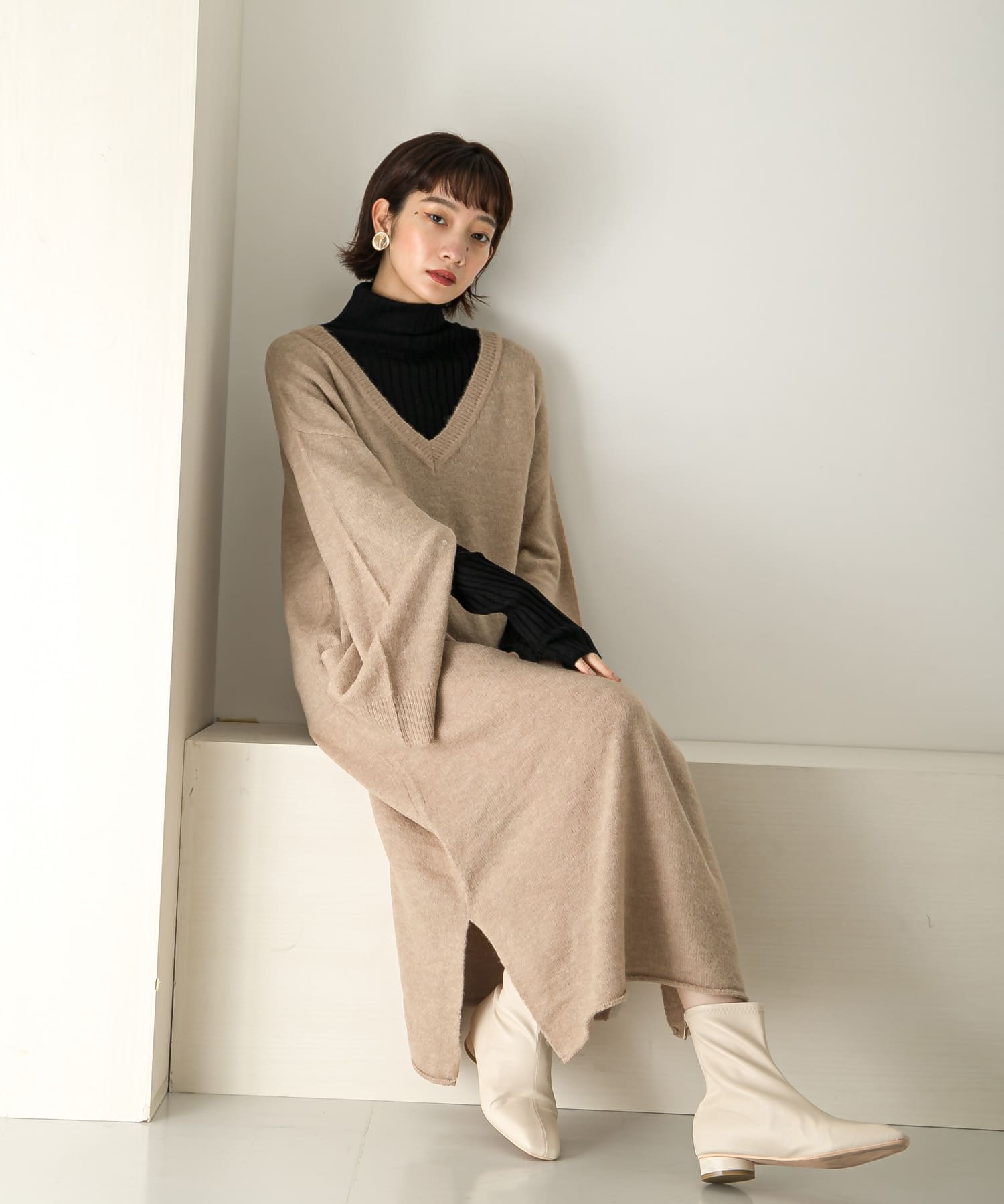 2WAYボタンスリーブニットワンピース∴ BEIGE one