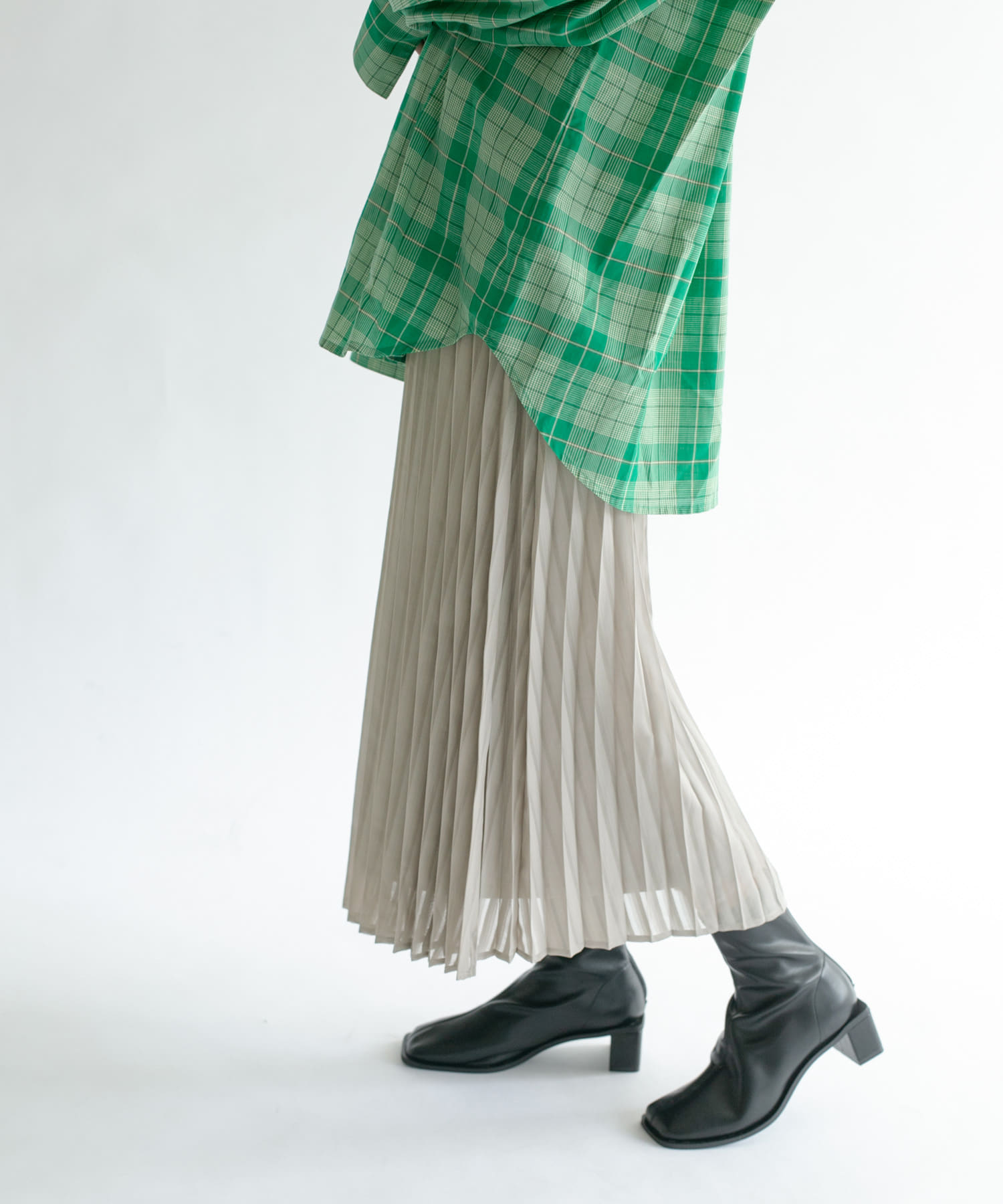 シアーラッププリーツスカート GREIGE one