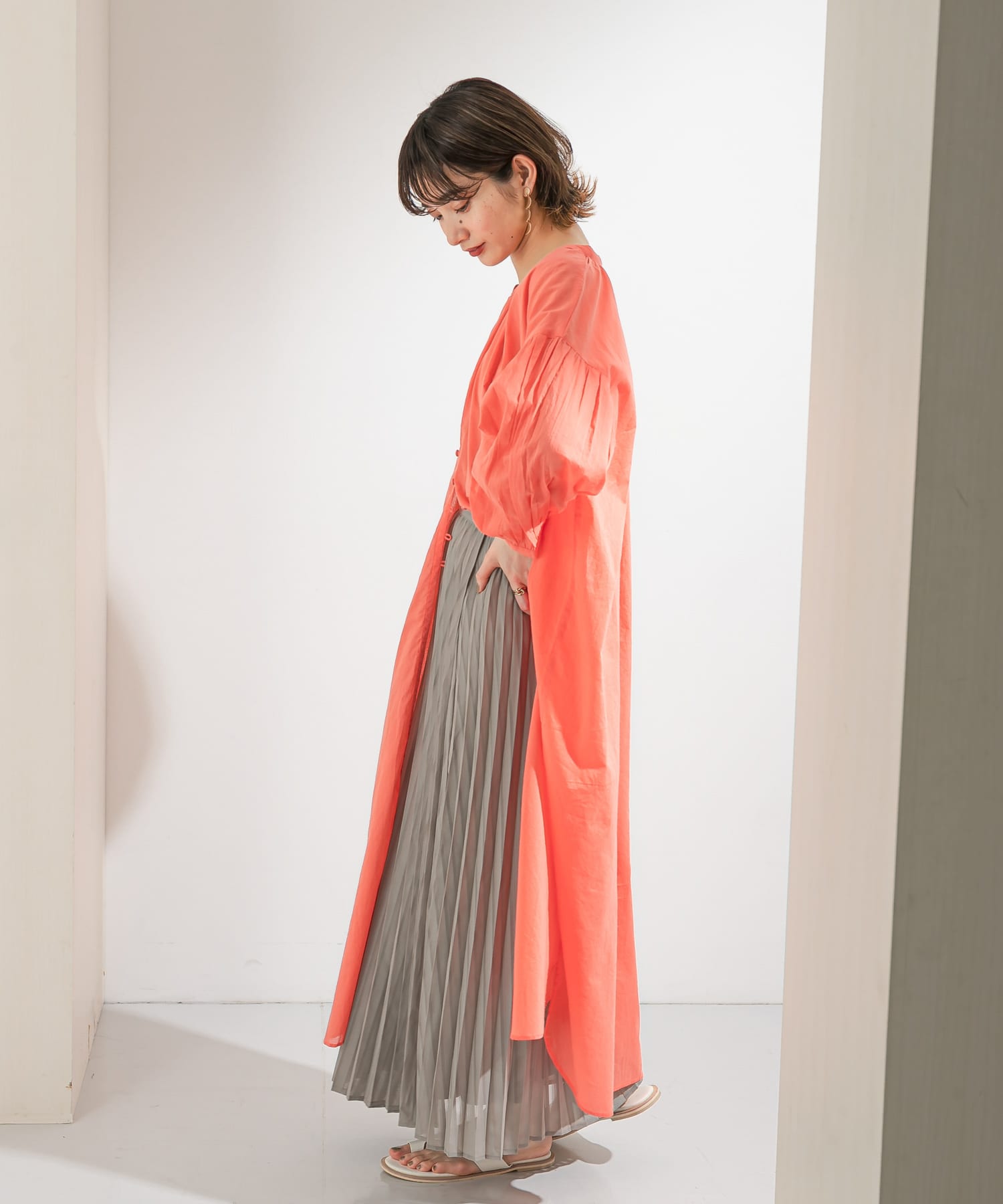 シアーラッププリーツスカート GREIGE one