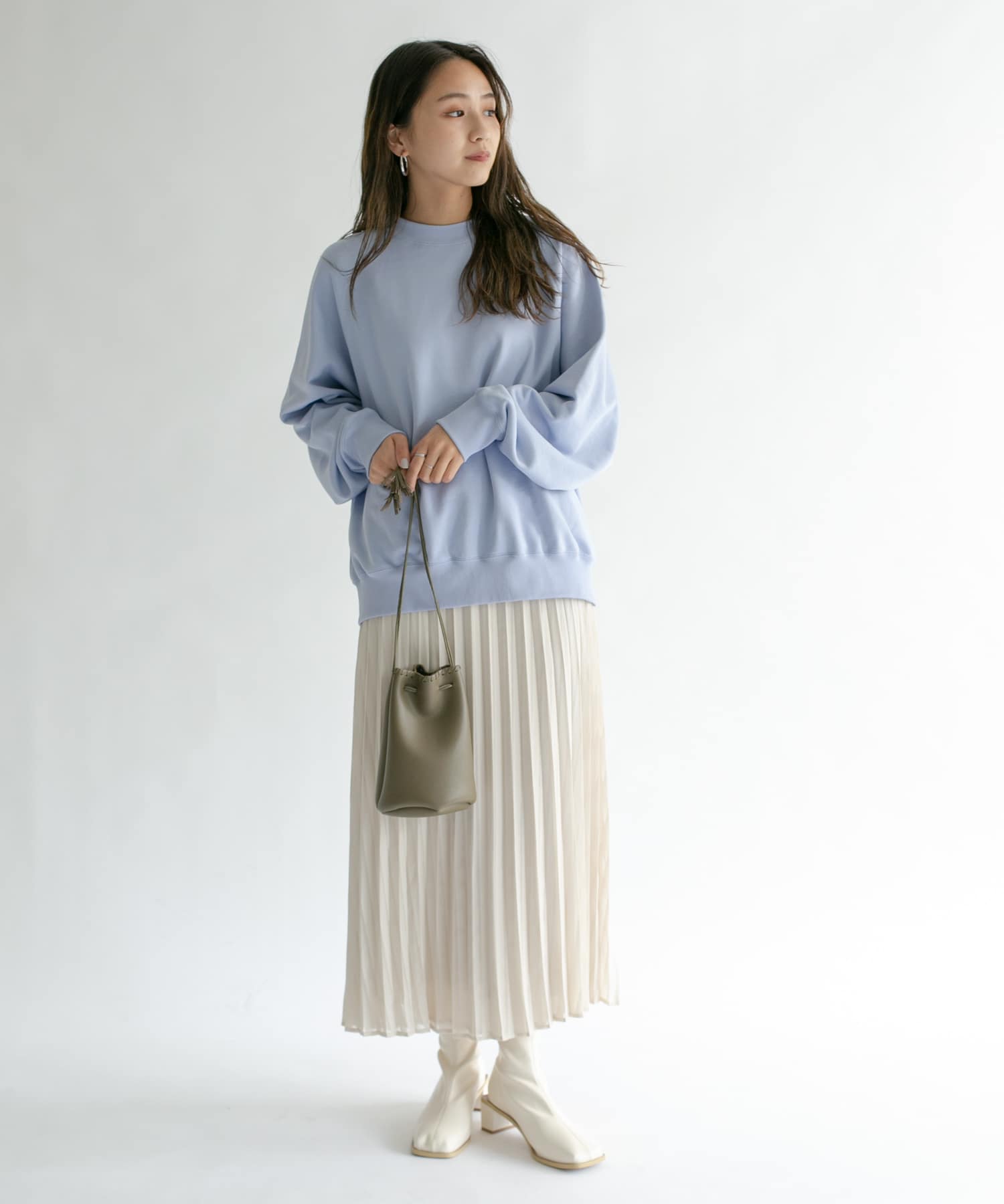シアーラッププリーツスカート IVORY one