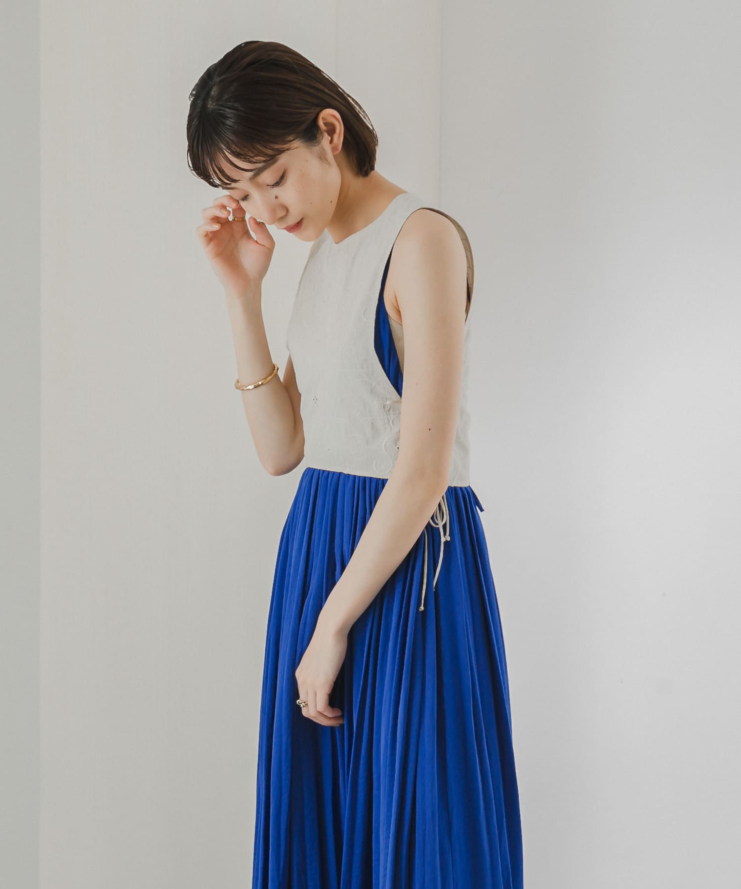刺繍サイドリボンベスト L.BEIGE one