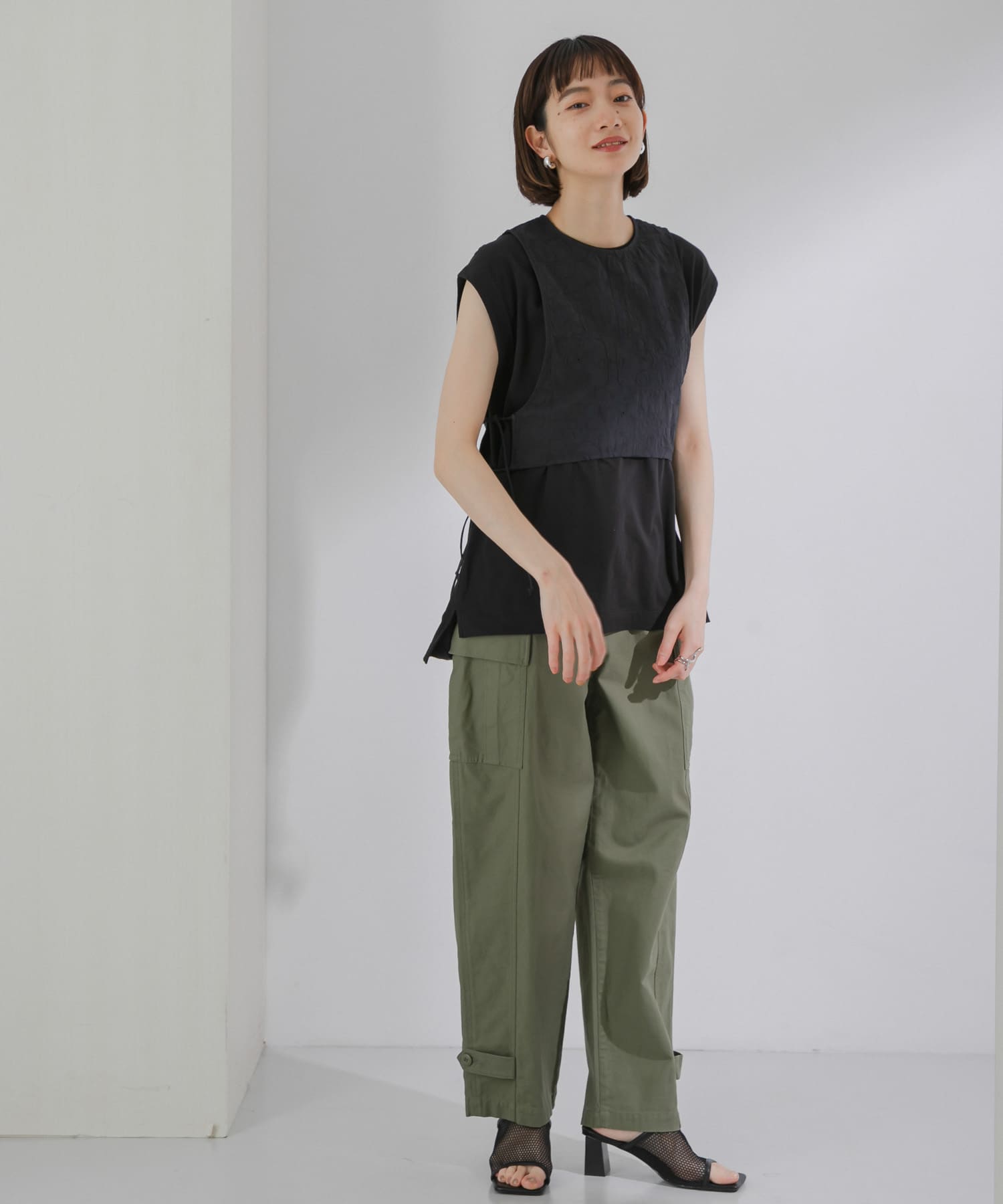 刺繍サイドリボンベスト D.NAVY one