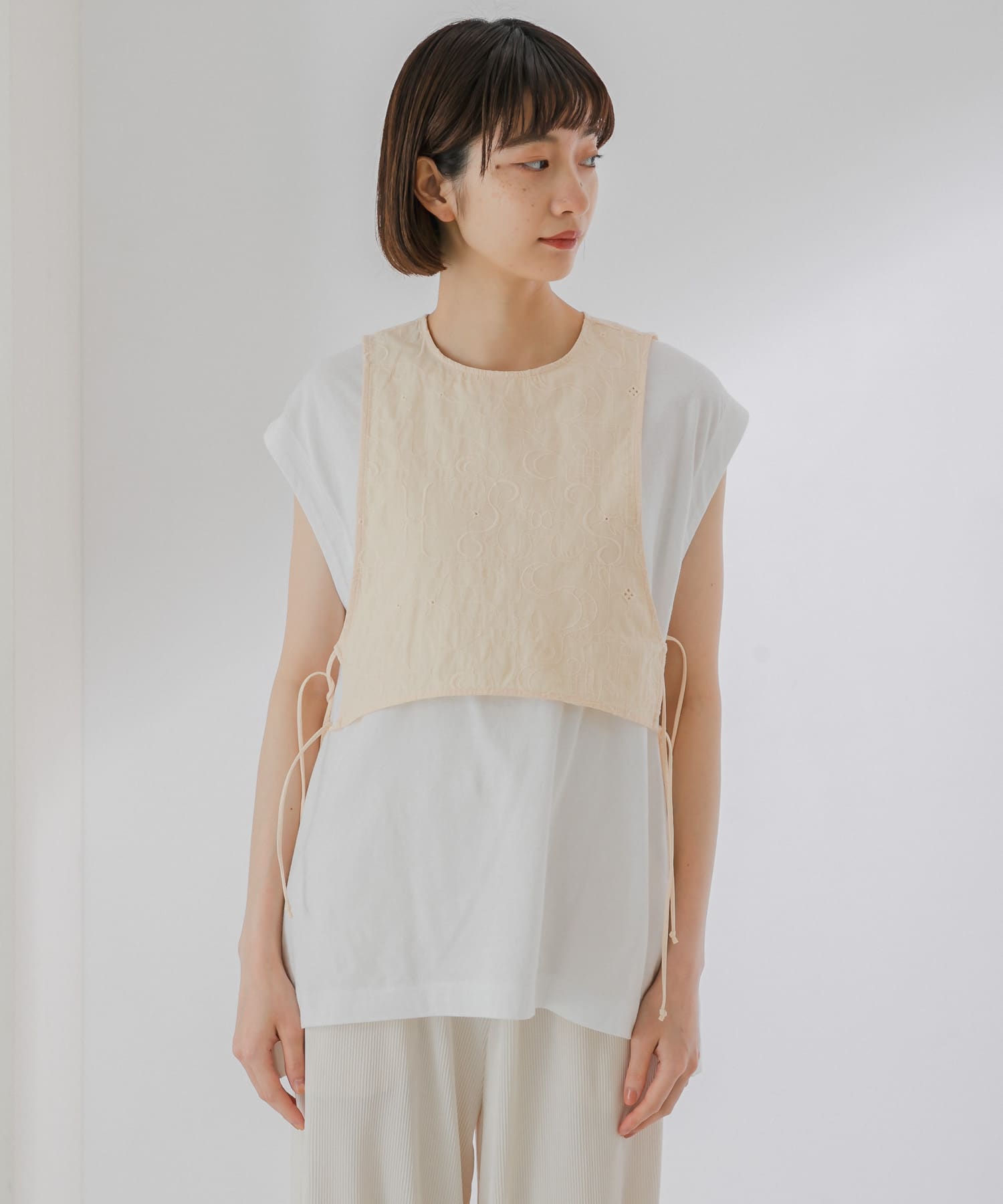 刺繍サイドリボンベスト APRICOT one