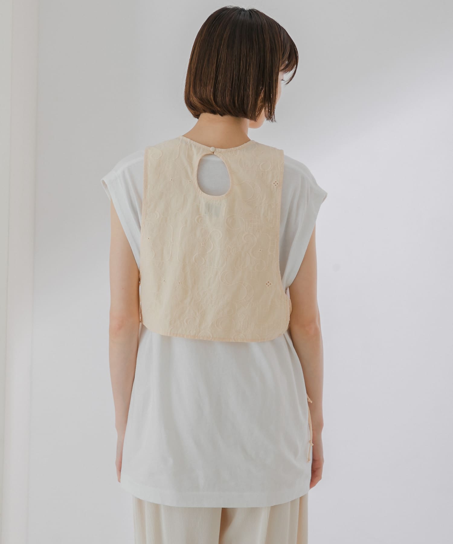 刺繍サイドリボンベスト APRICOT one