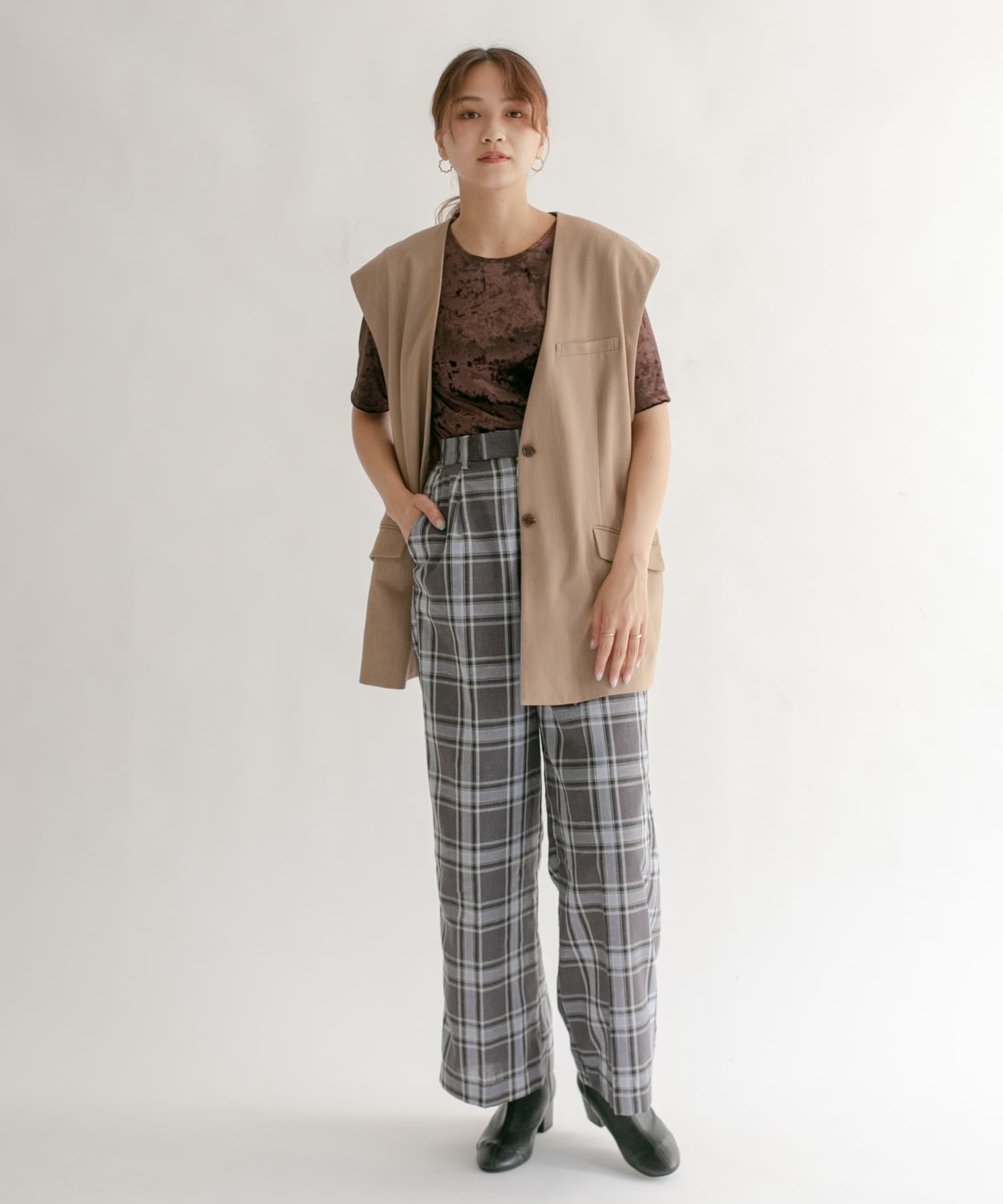 コンパクトベロアTシャツ D.BROWN one