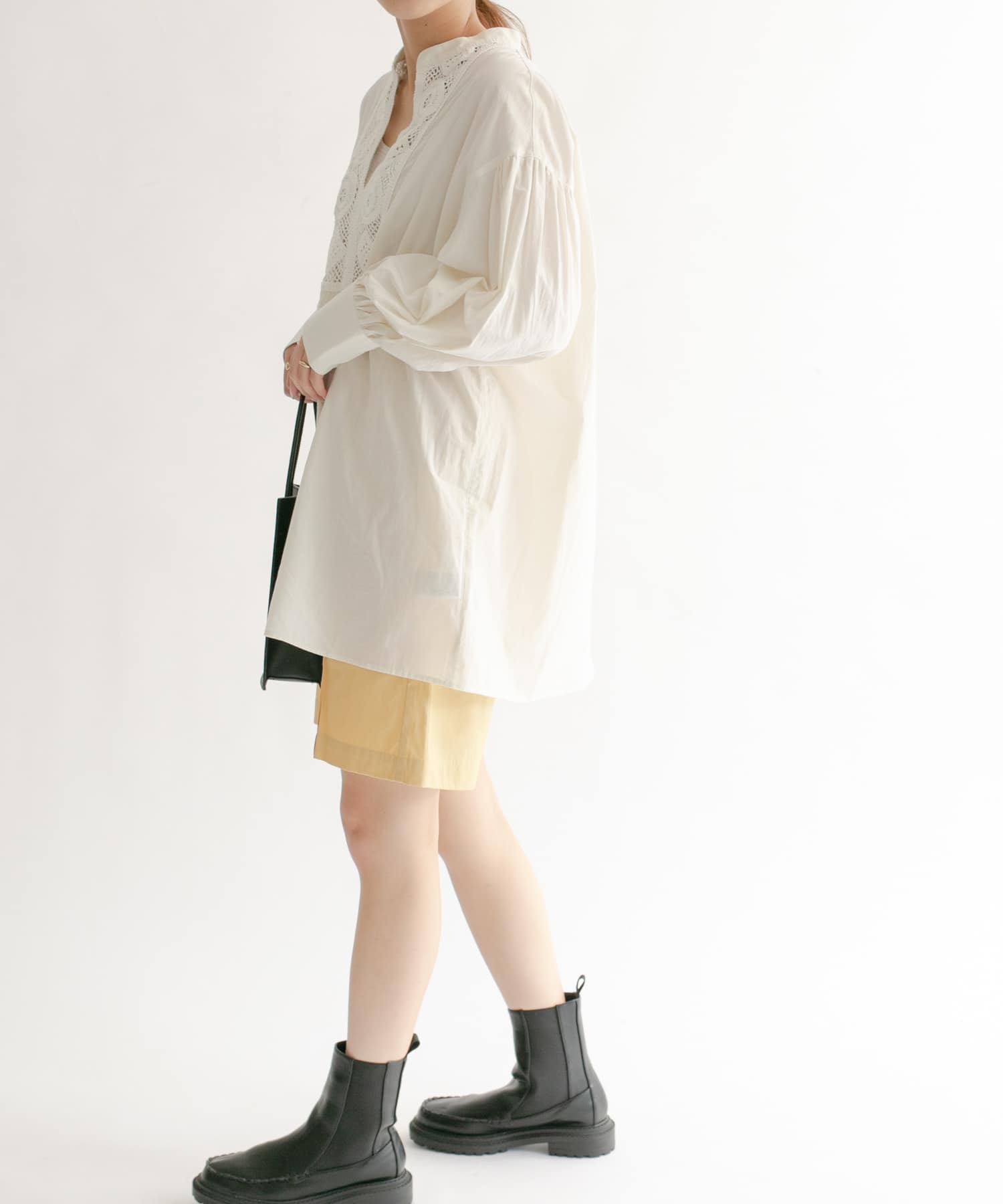 ハイウエストコーティングショートパンツ YELLOW one