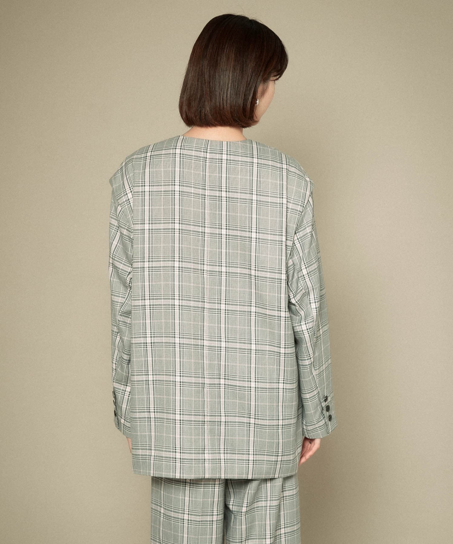GRAY CHECK