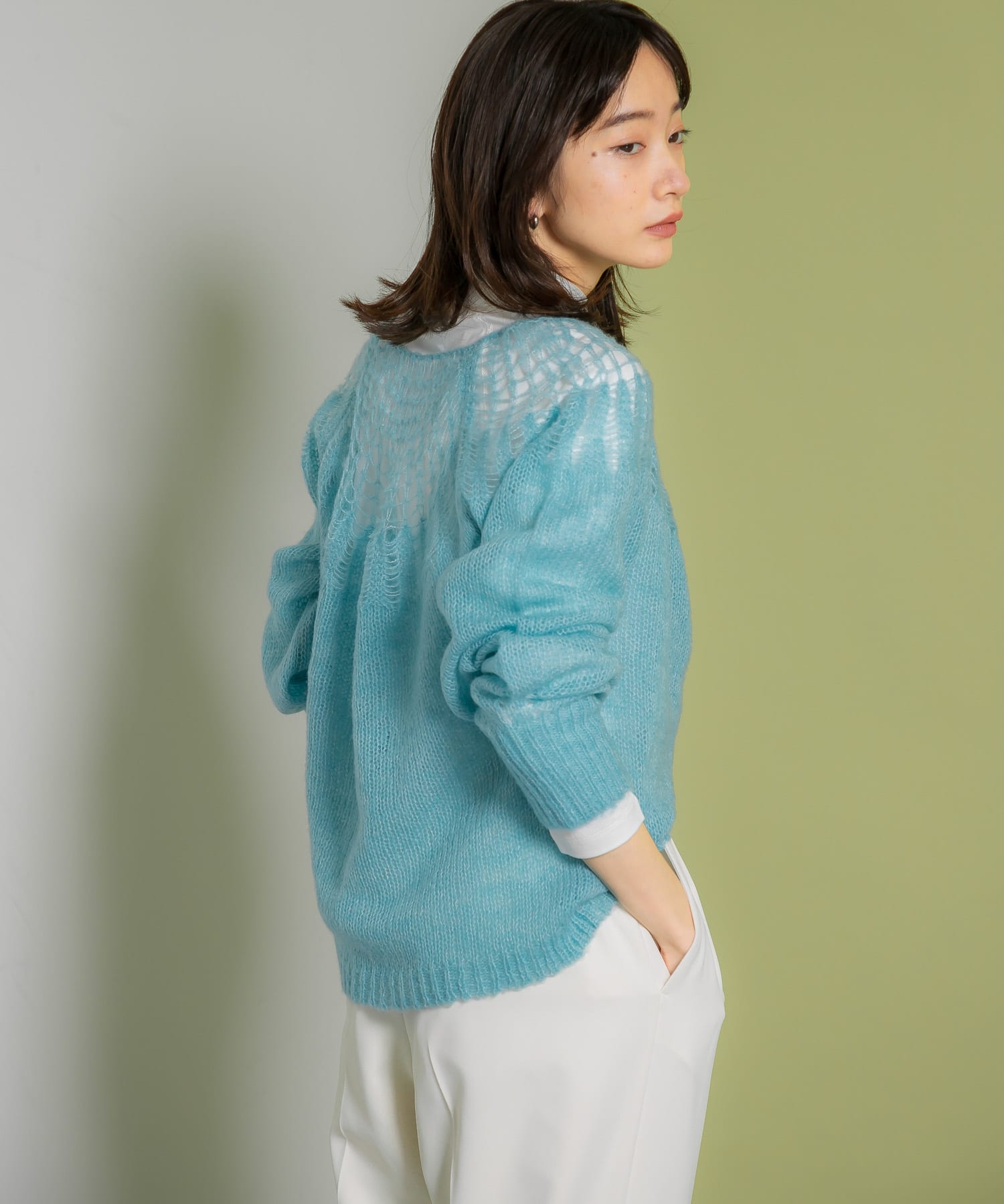 メッシュネックニット BLUE one