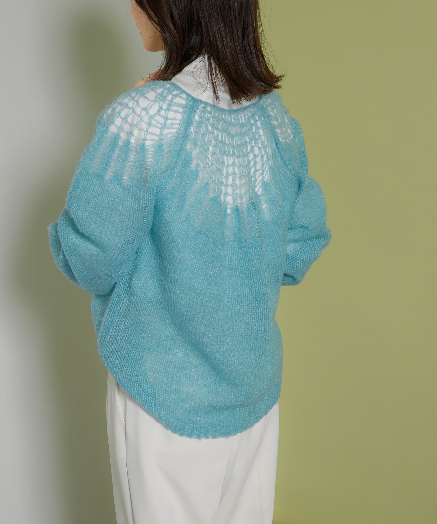 メッシュネックニット BLUE one